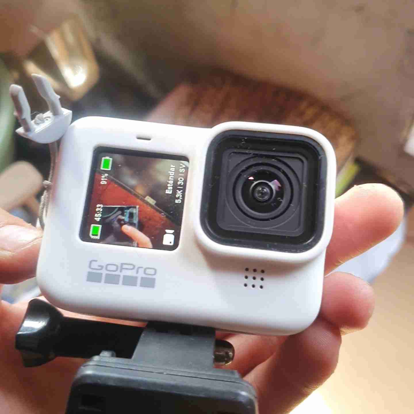 Cámara de acción GoPro hero 10 - miniatura 1