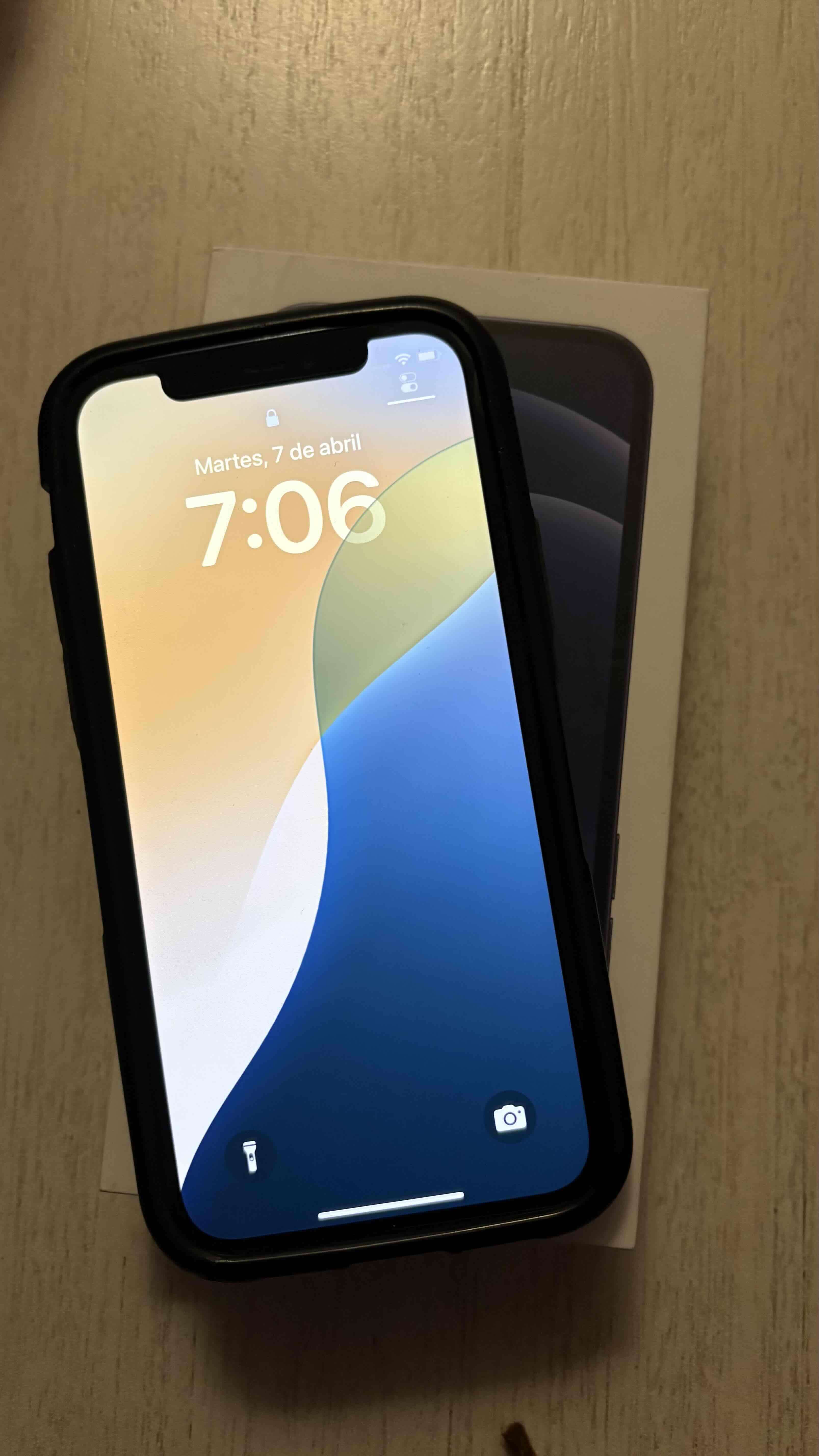 iPhone 12 128gb en caja original - miniatura 3