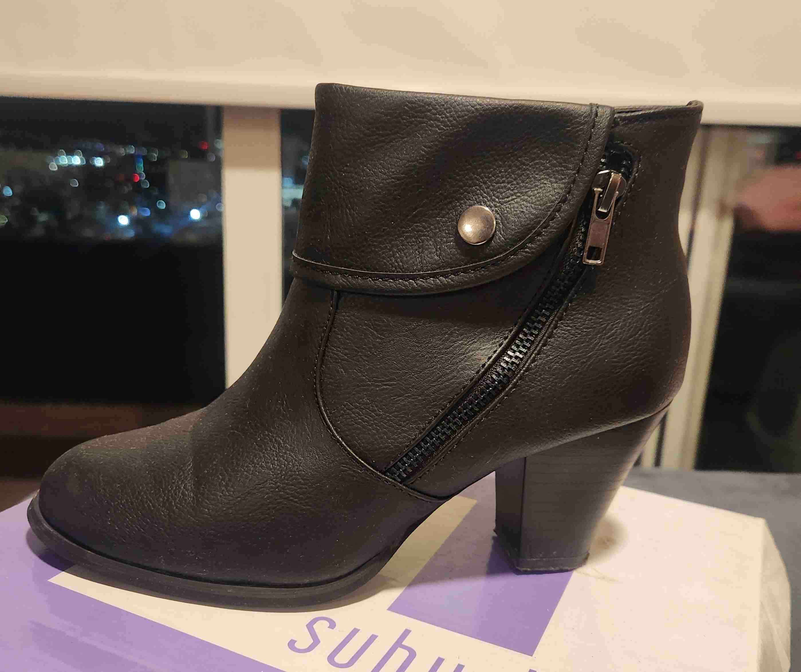 Botines negros de cuero - miniatura 5