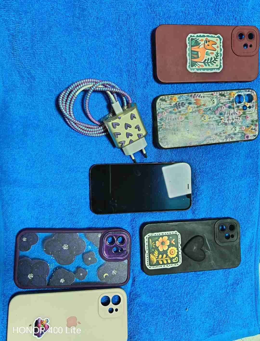 Smartphone Apple negro usado - miniatura 4