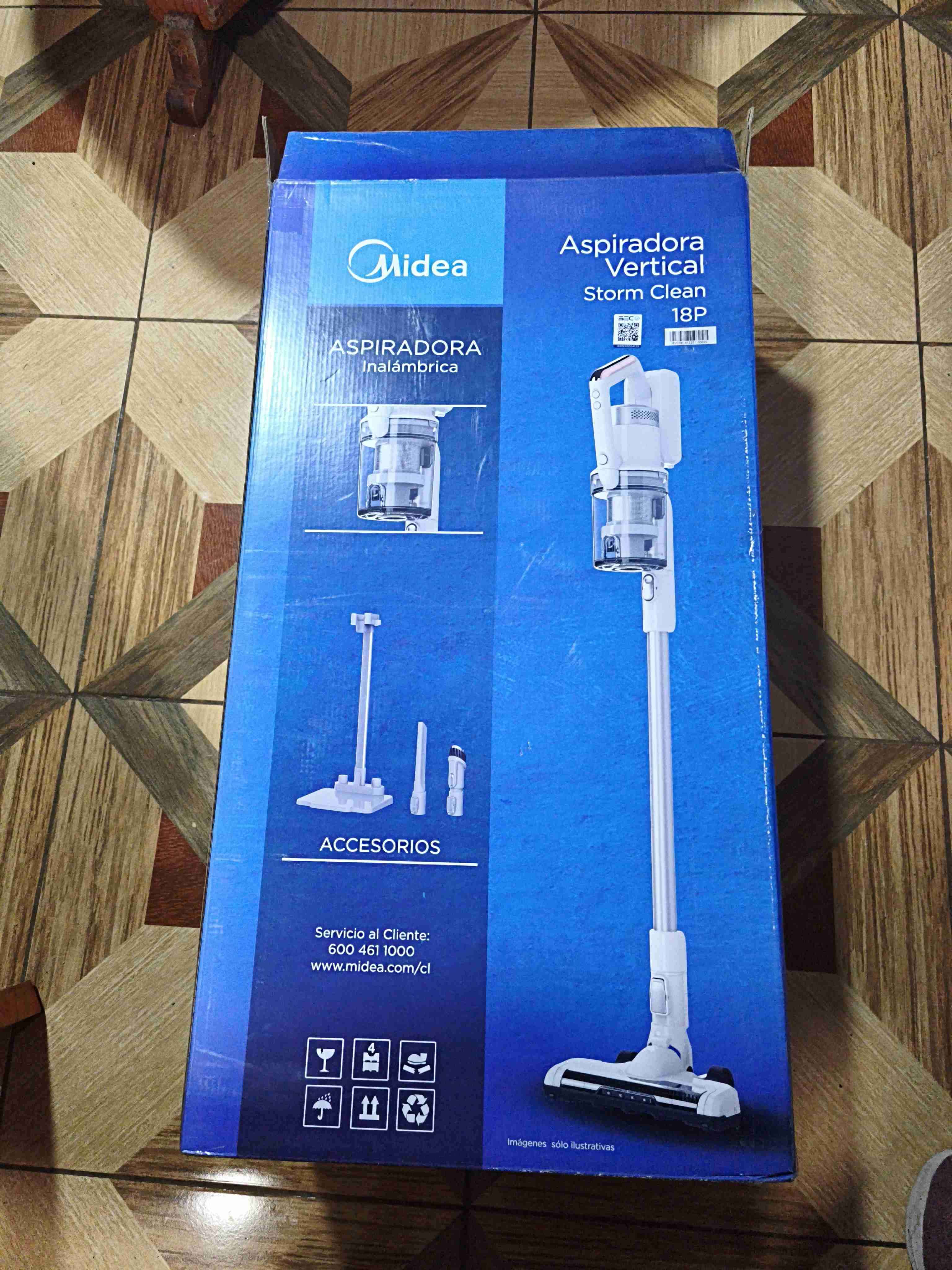 Aspiradora vertical Midea - miniatura 1