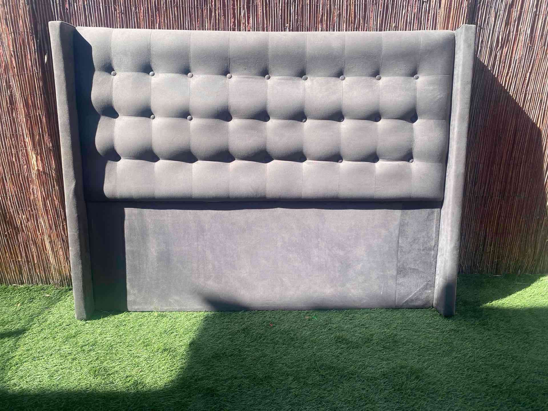 Respaldo de cama king, gris acolchado - miniatura 1