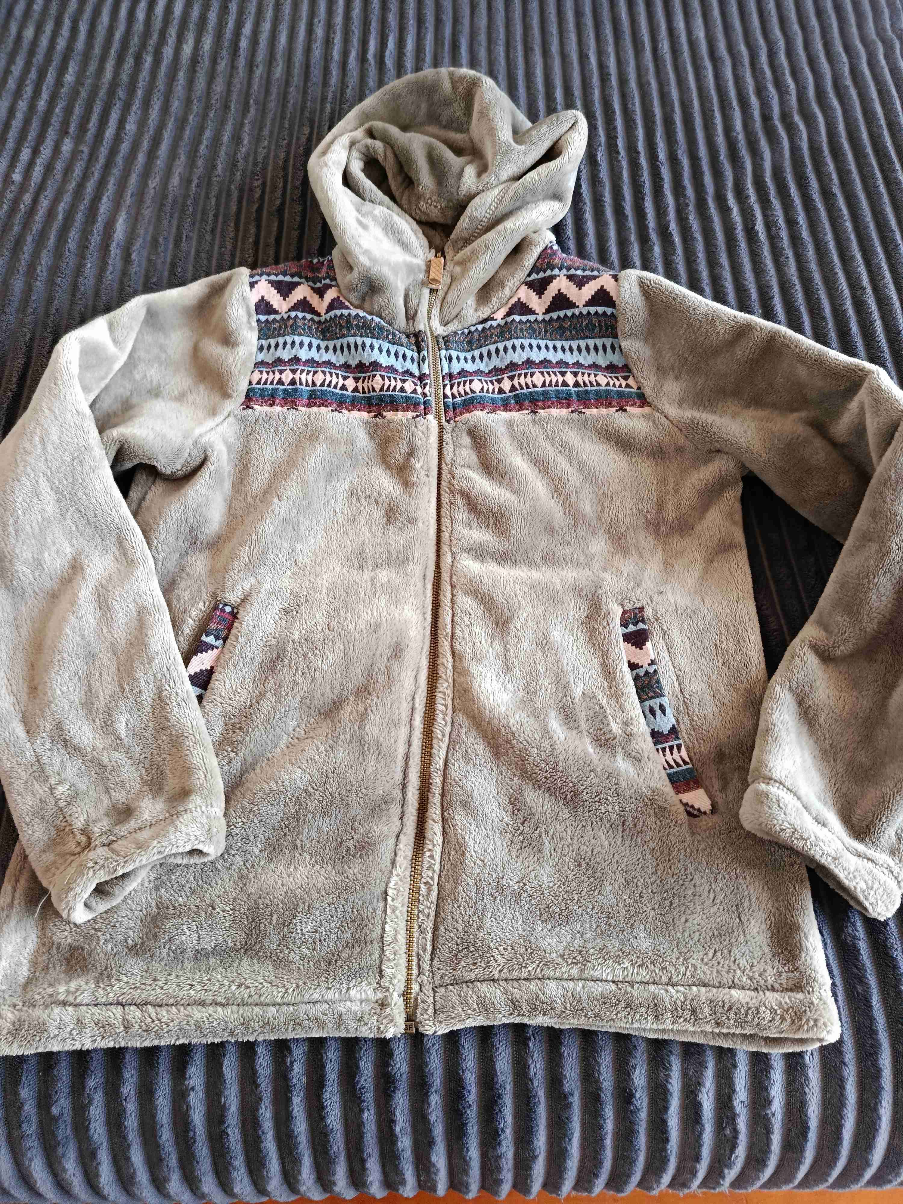 Poleron peludo talla XS color gris - miniatura 5