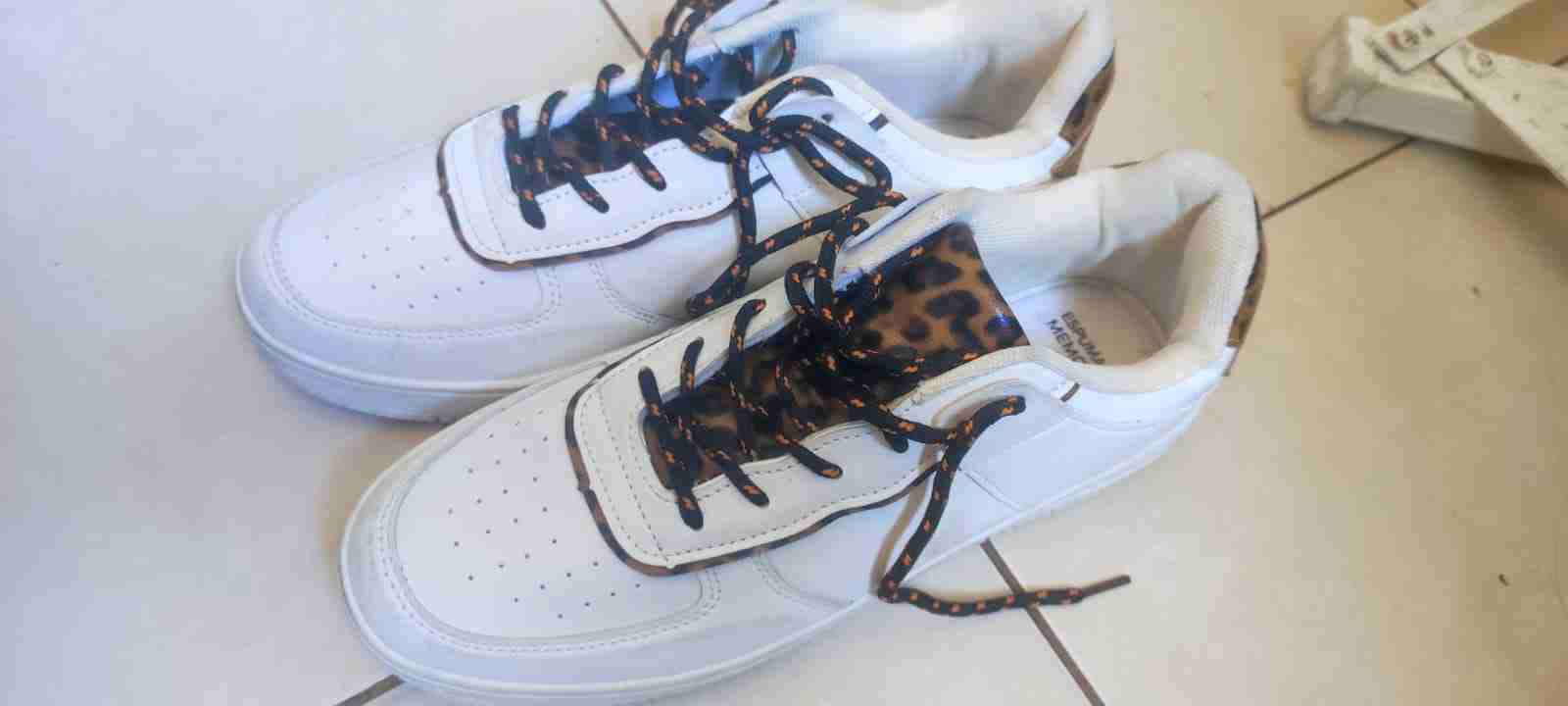 Zapatillas nuevas - miniatura 2