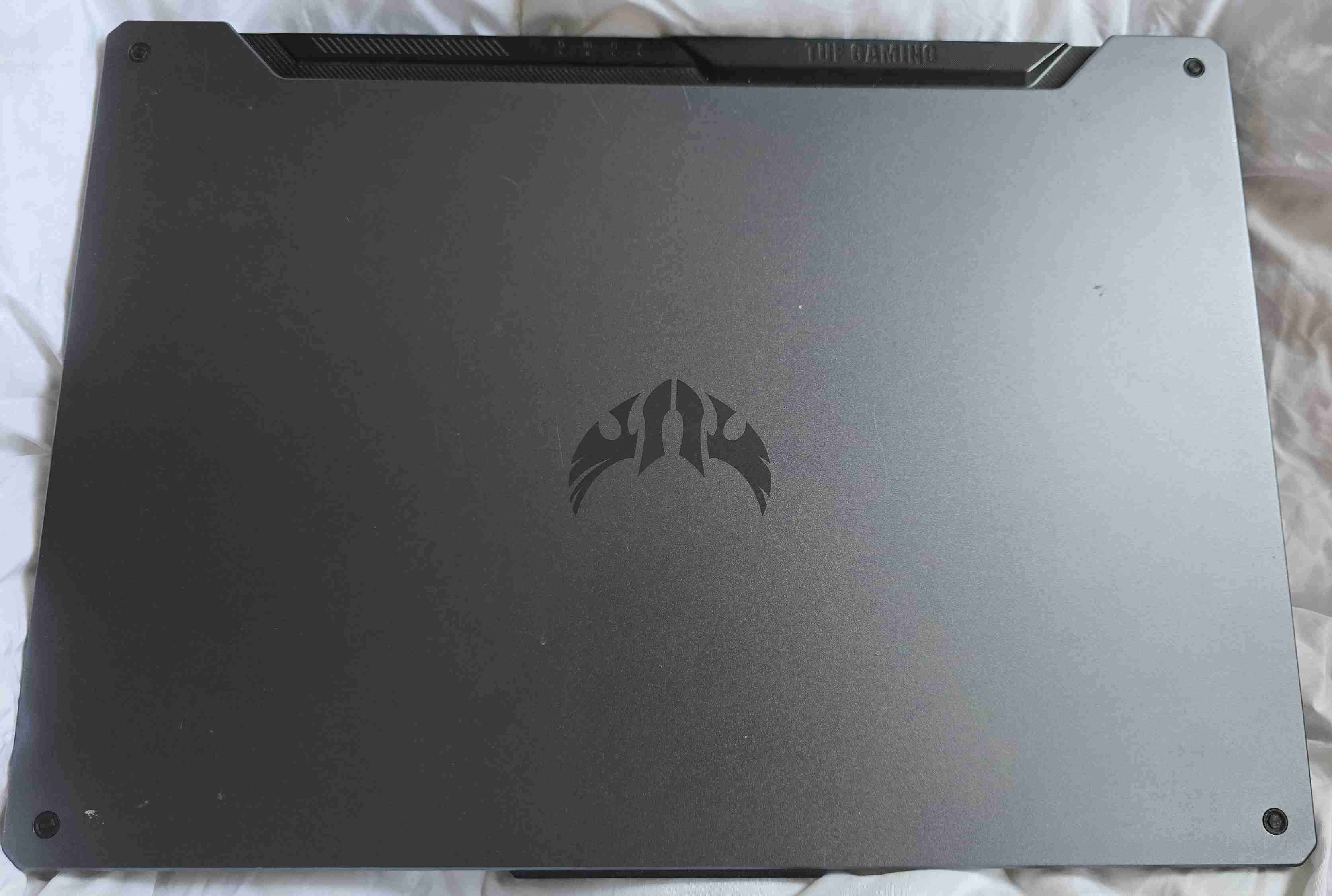 Laptop ASUS TUF Gaming 15.6" - miniatura 3