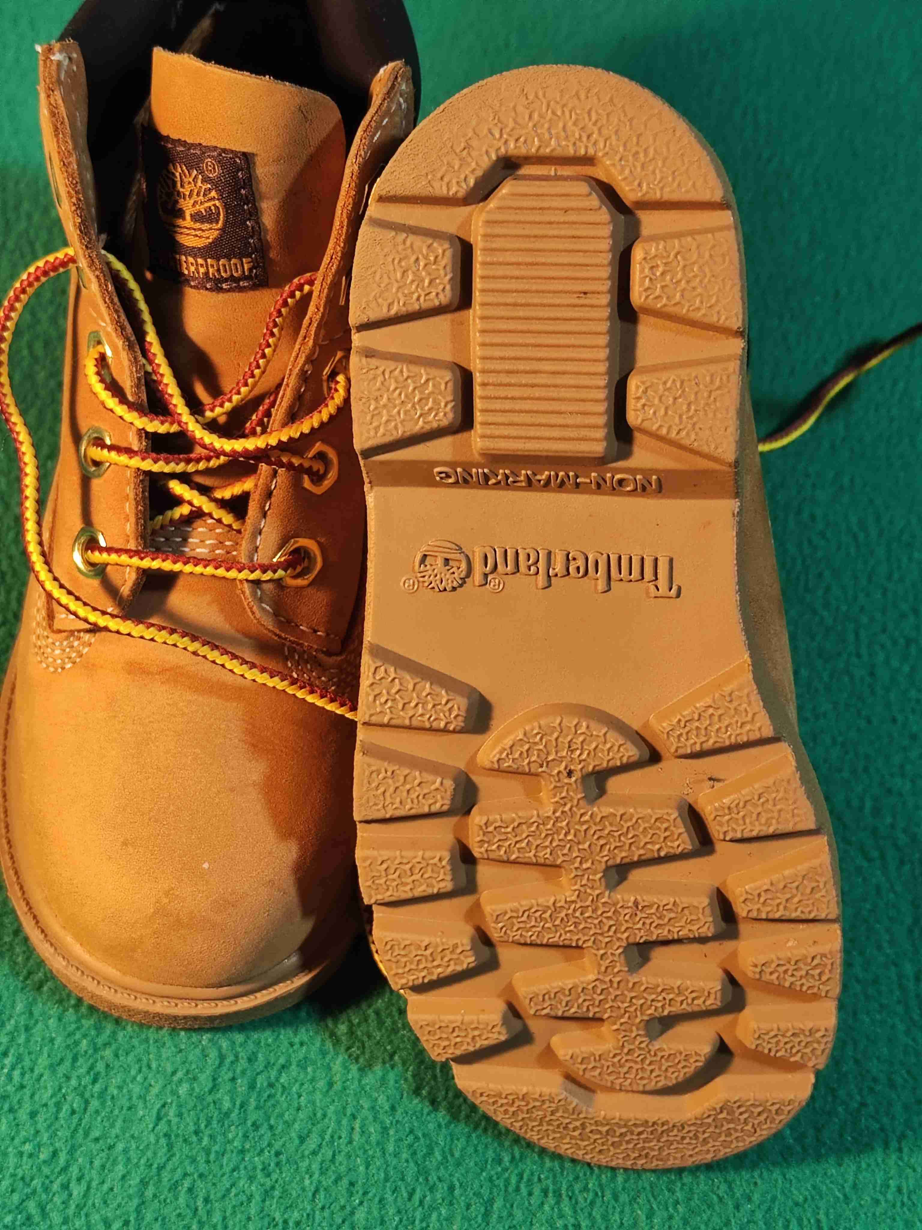 Botines TIMBERLAND NUEVOS,para niños - miniatura 3