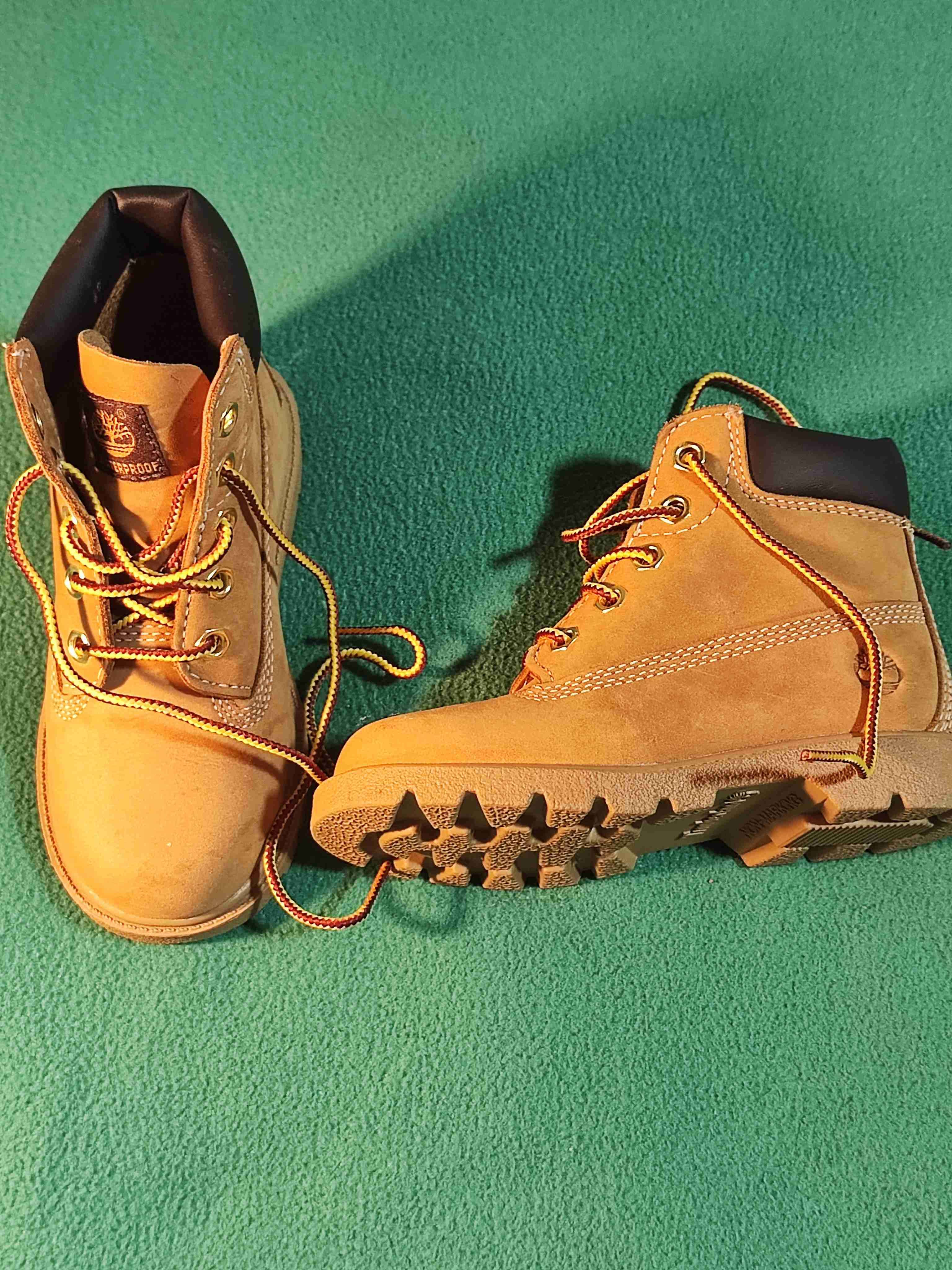 Botines TIMBERLAND NUEVOS,para niños - miniatura 4