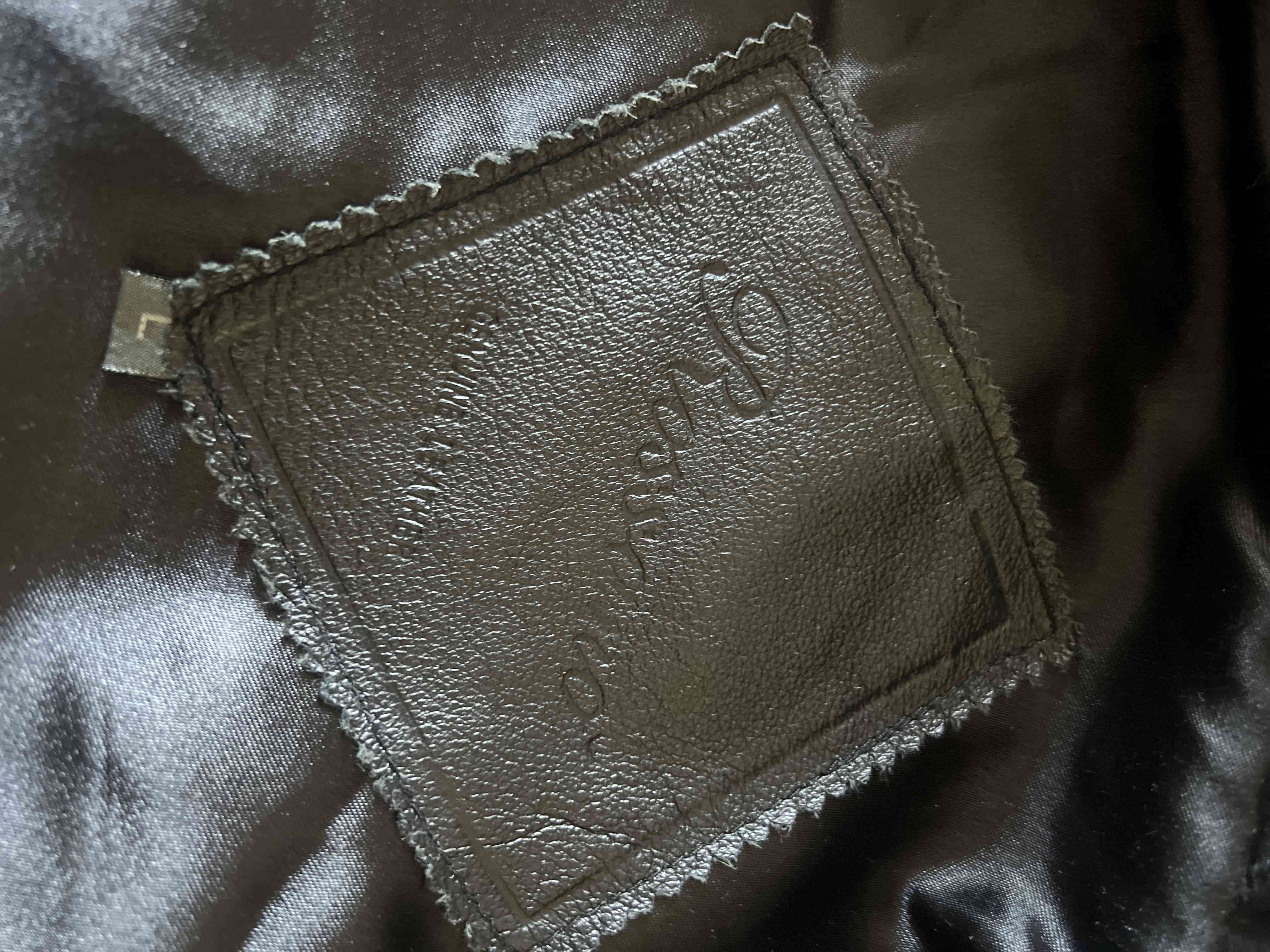 Chaqueta de cuero negra - miniatura 2