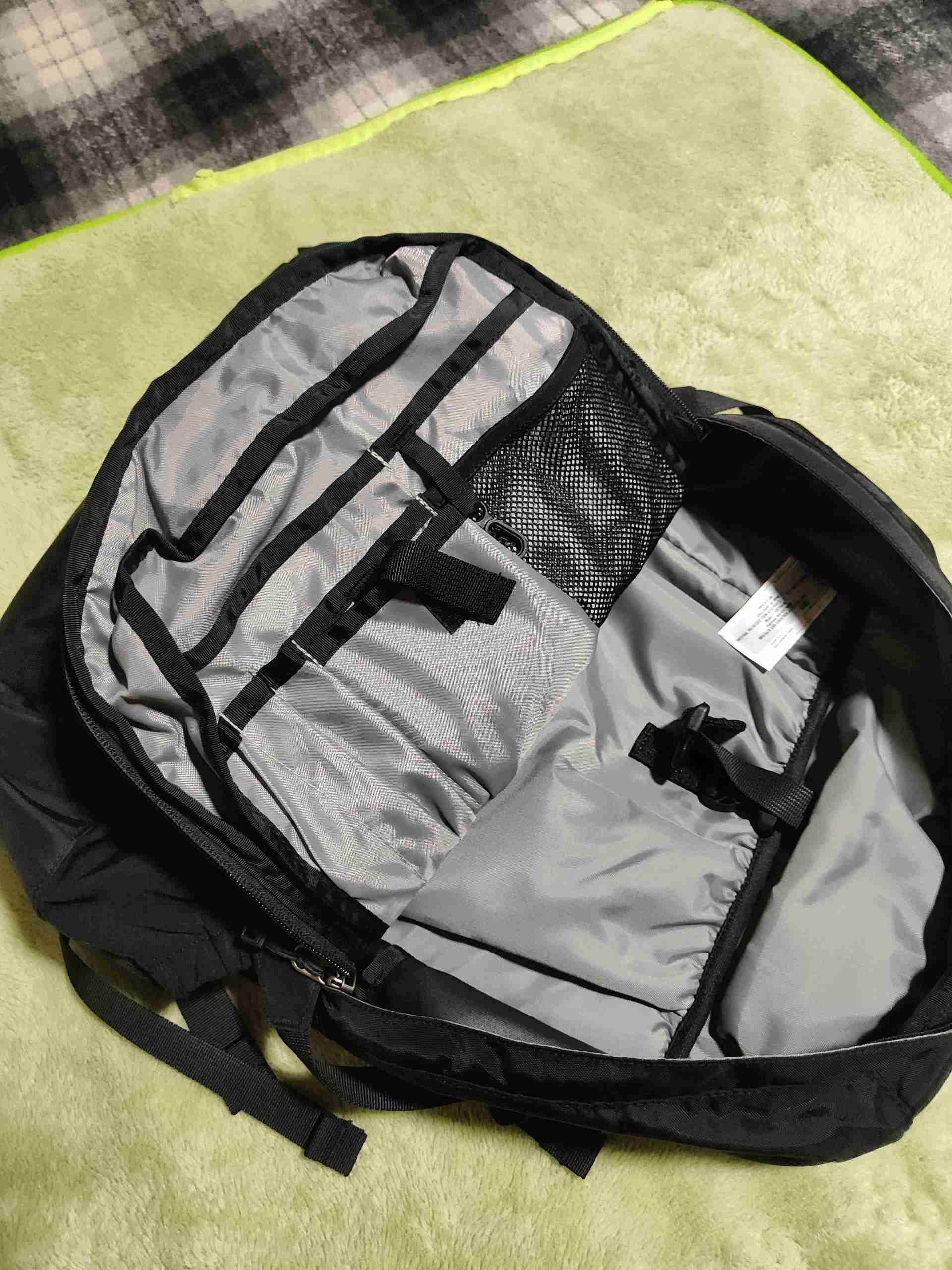 Mochila negra PATAGONIA NUEVA. - miniatura 4