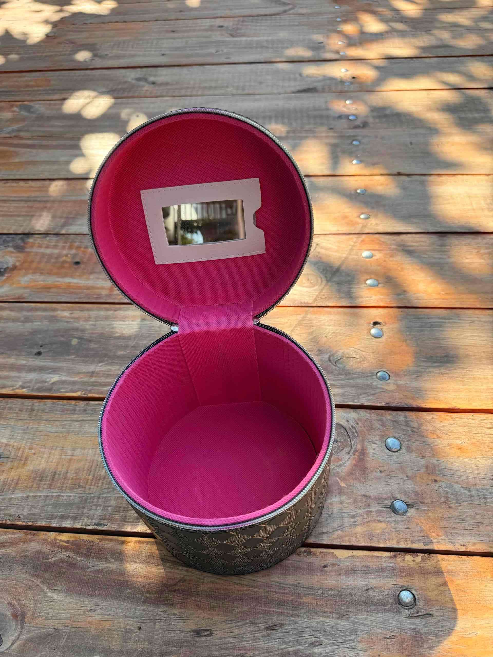 Caja cosmética de viaje - miniatura 2