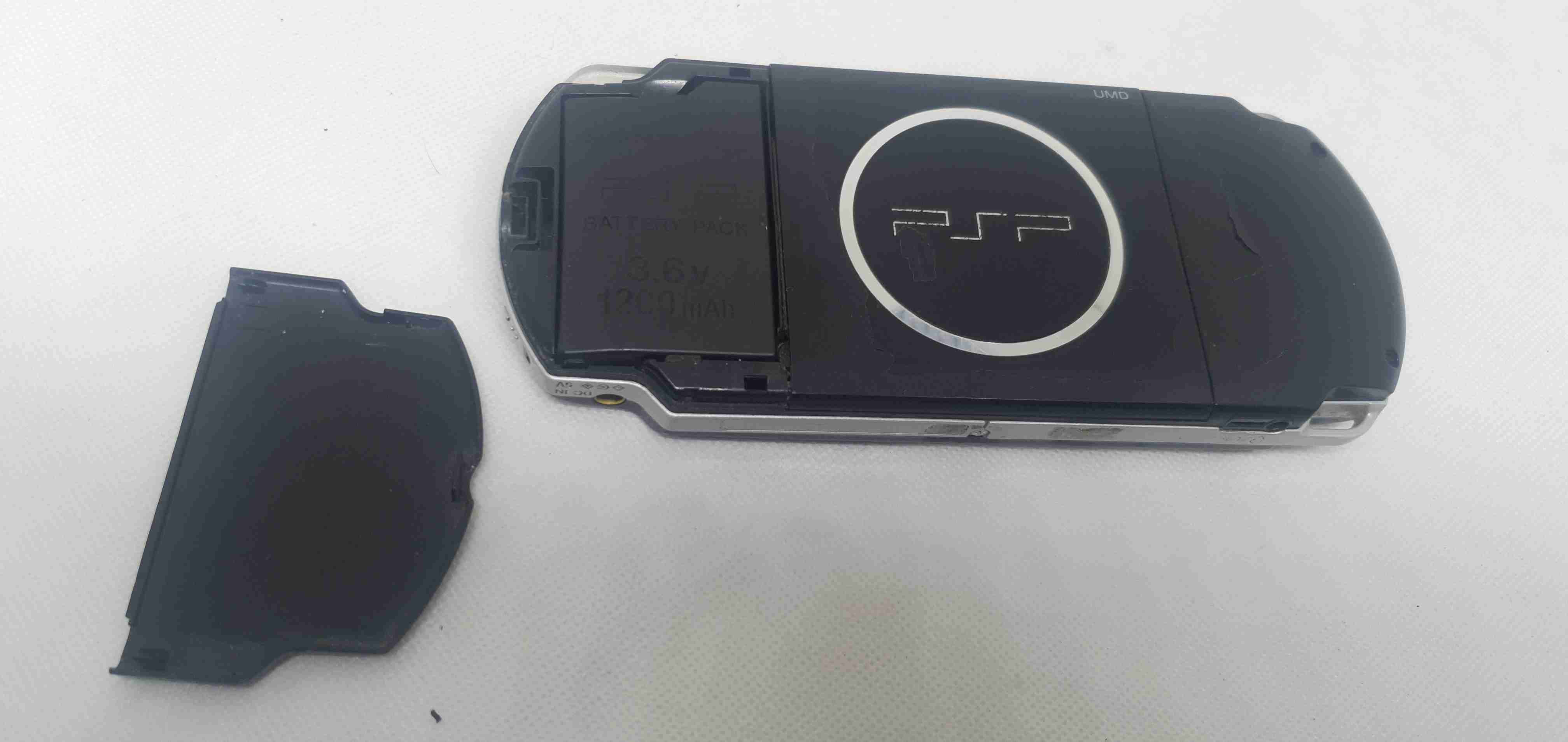 Consola portátil PSP 3000 sin cargador - miniatura 2
