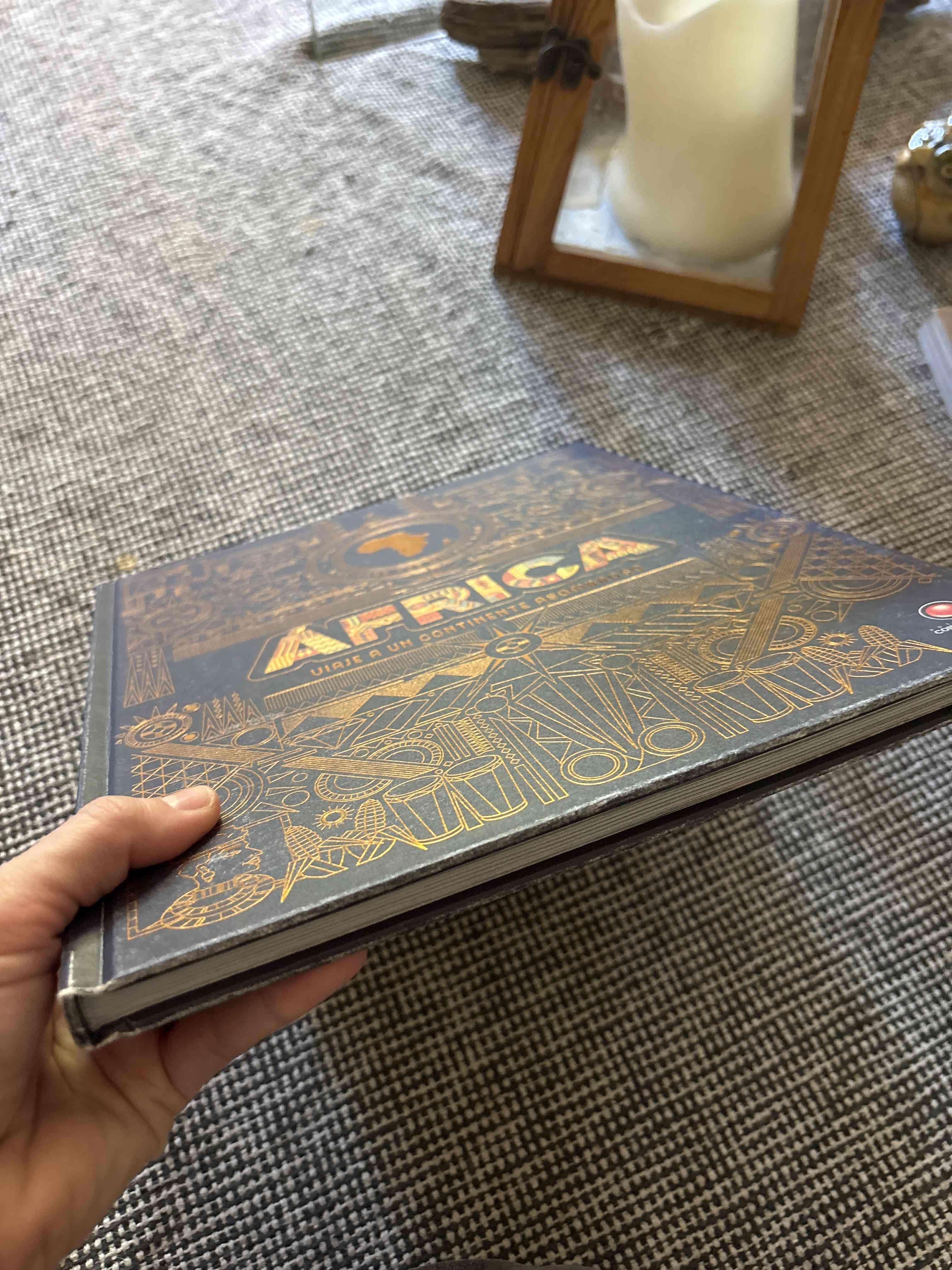 Libro 'África: Viaje Asombroso' - miniatura 3