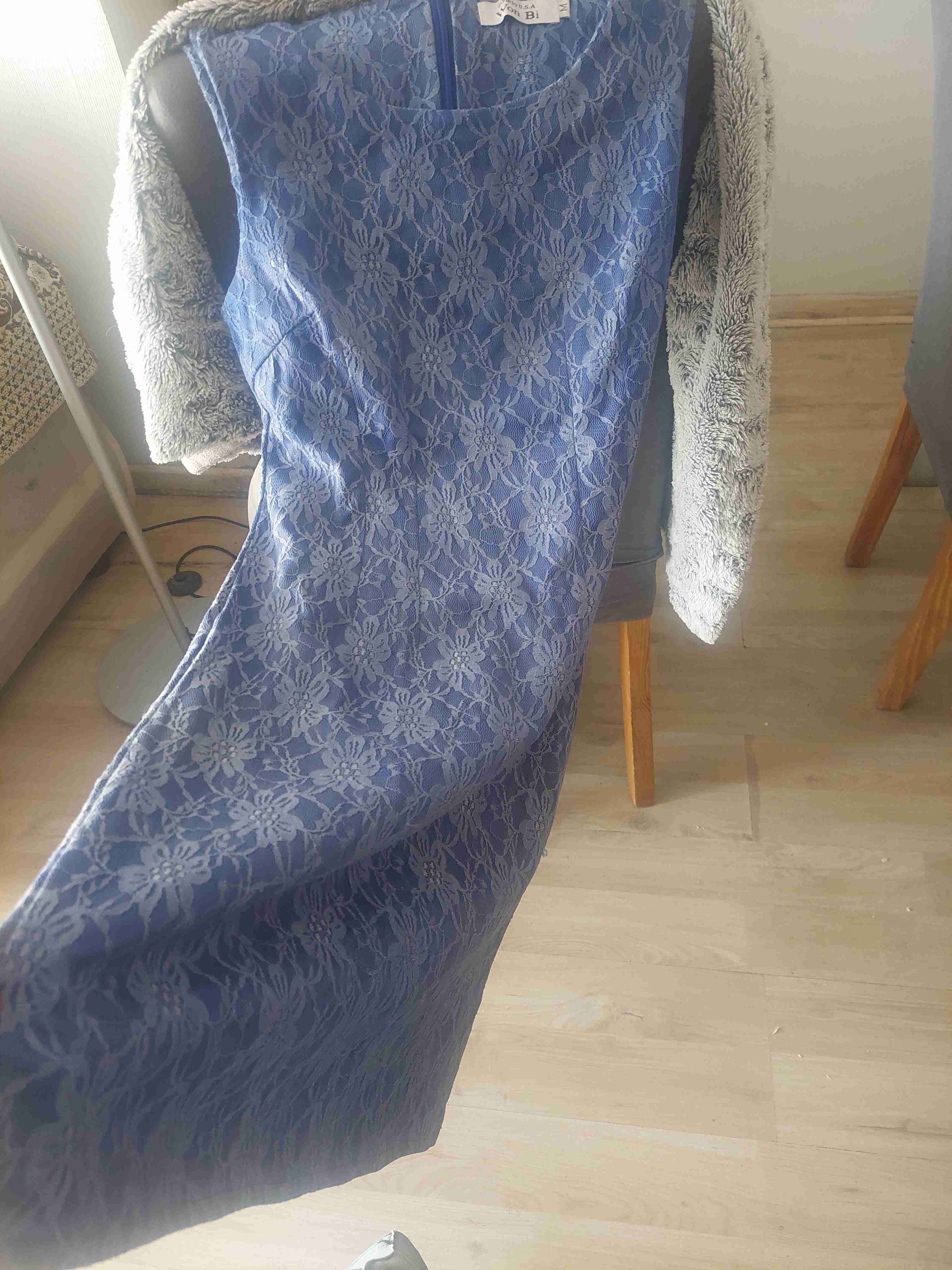 Vestido azul encaje floral - miniatura 2