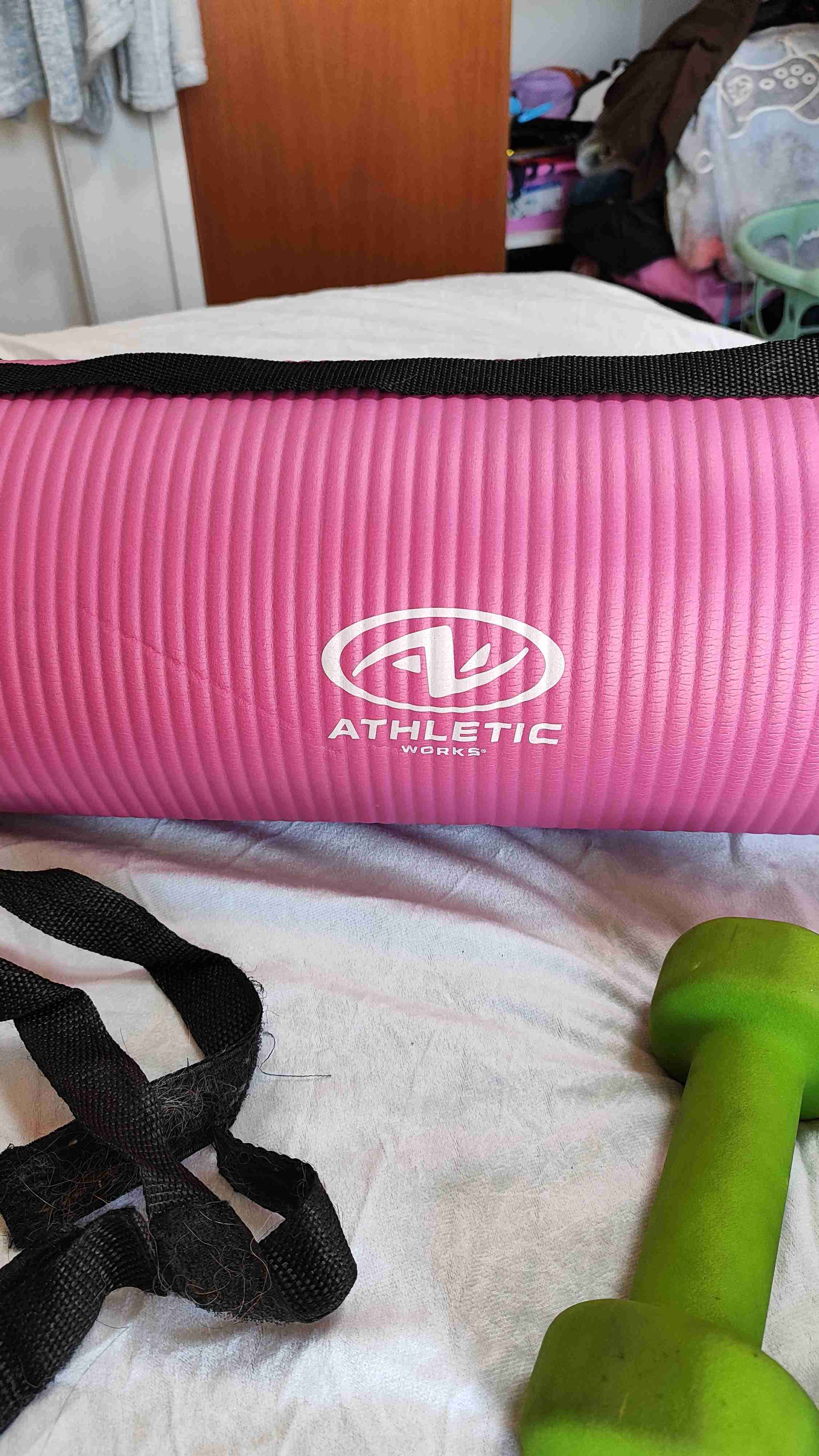 Set de ejercicios con mat y pesas - miniatura 6