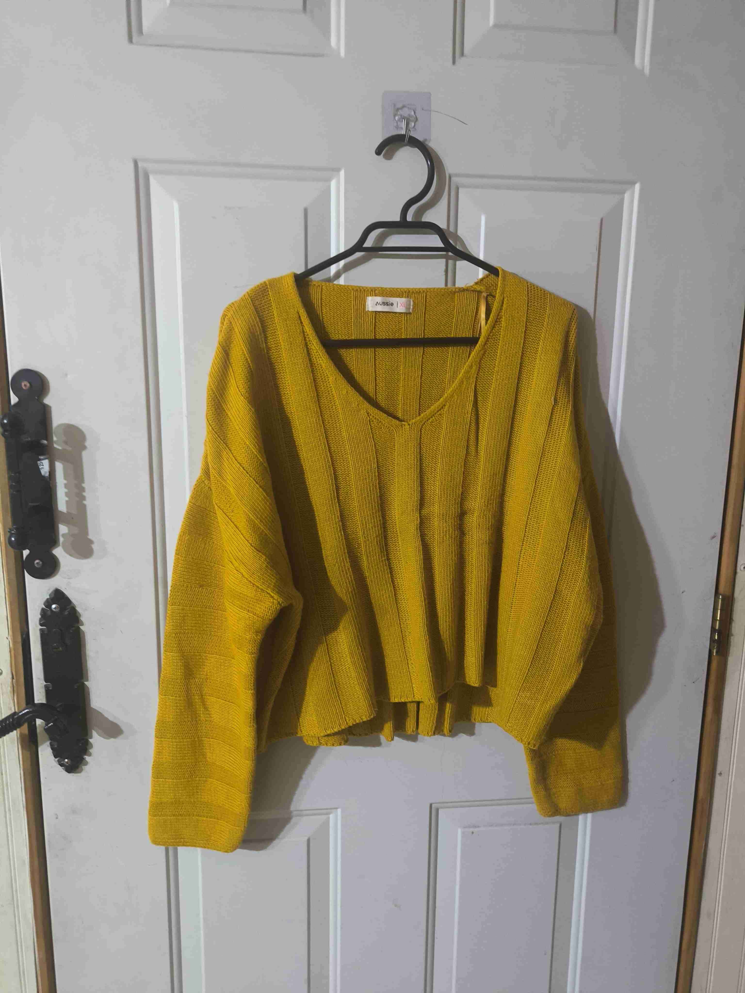 Suéter mostaza de punto - miniatura 1