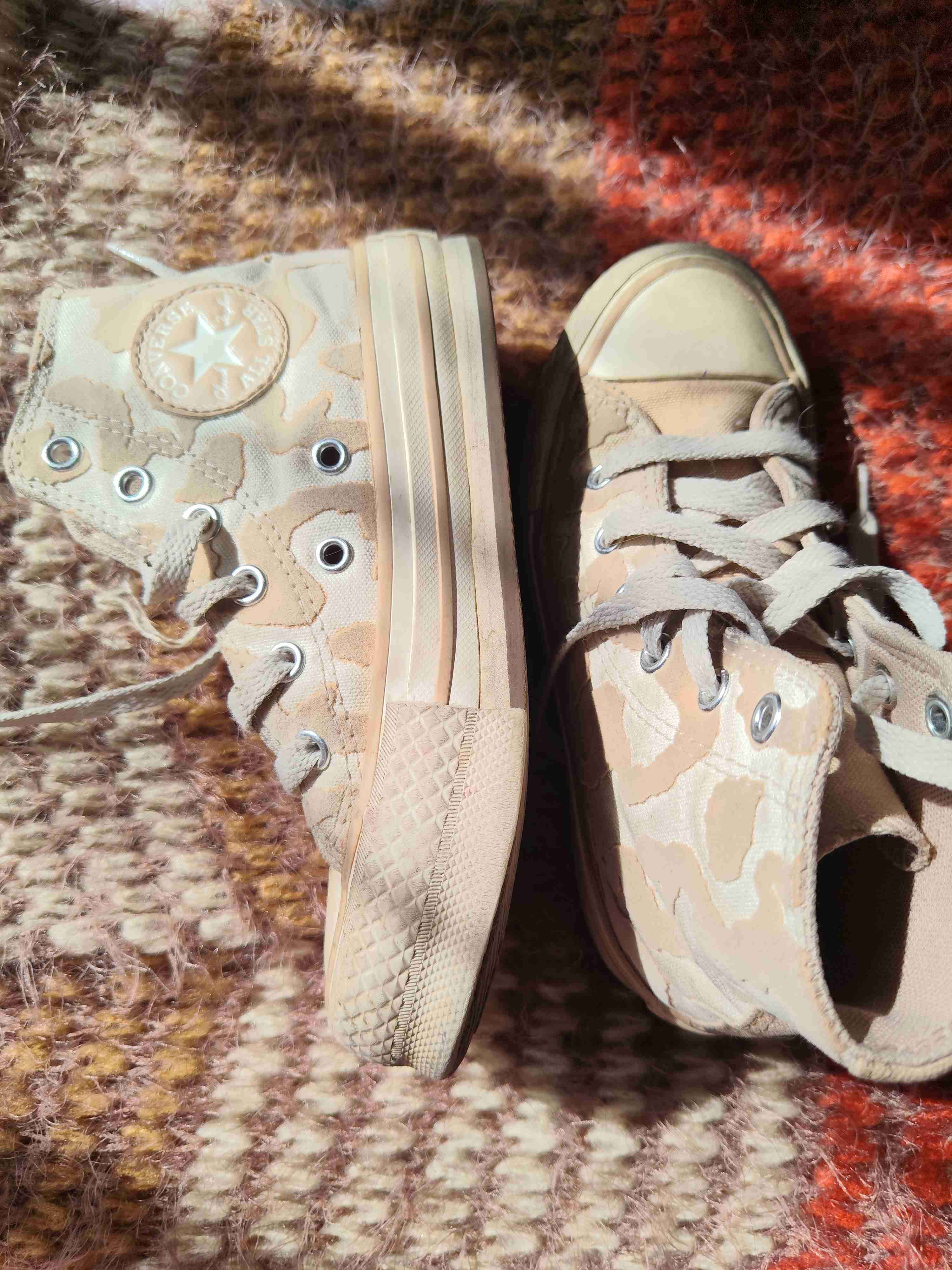 Zapatillas beige de lona