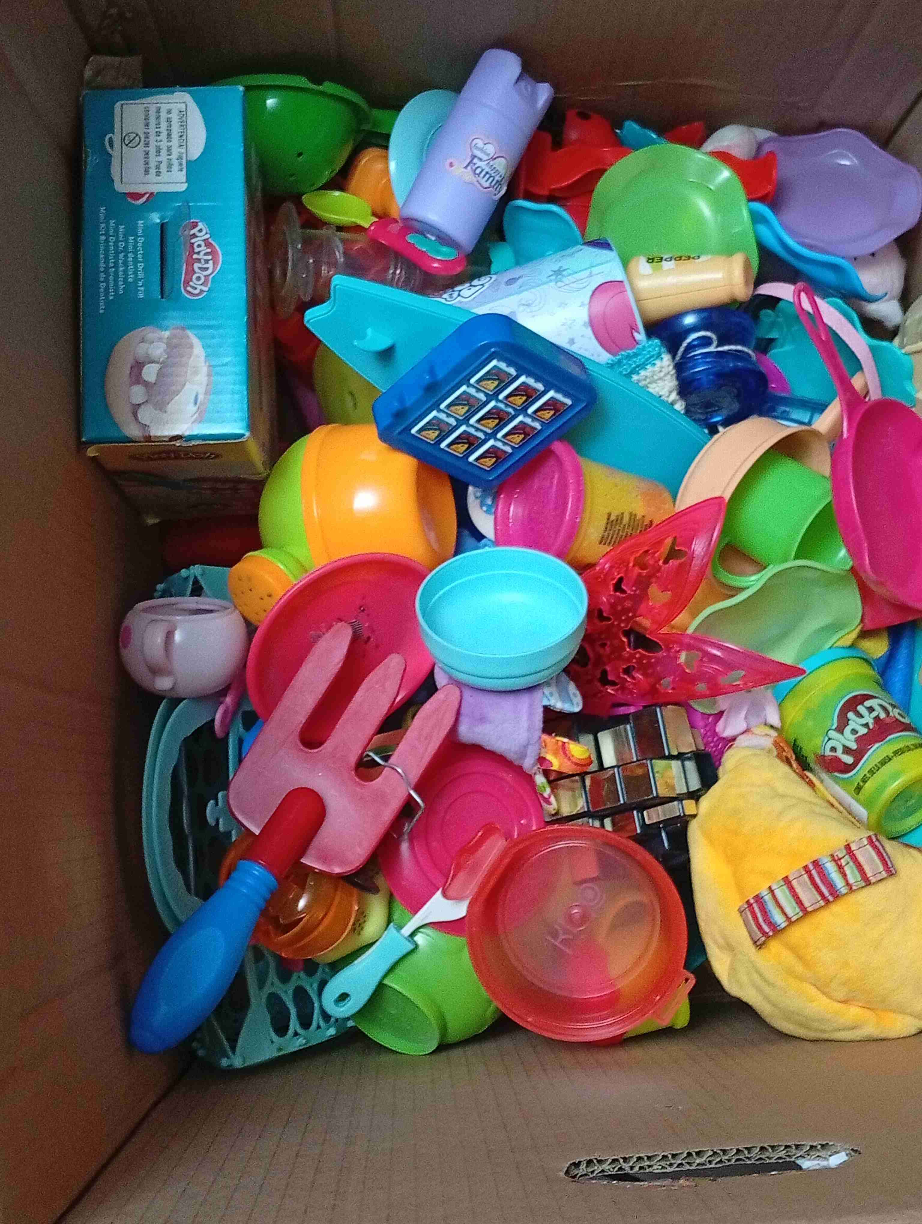 Hermoso lote de juguetes para niñitas. - miniatura 4