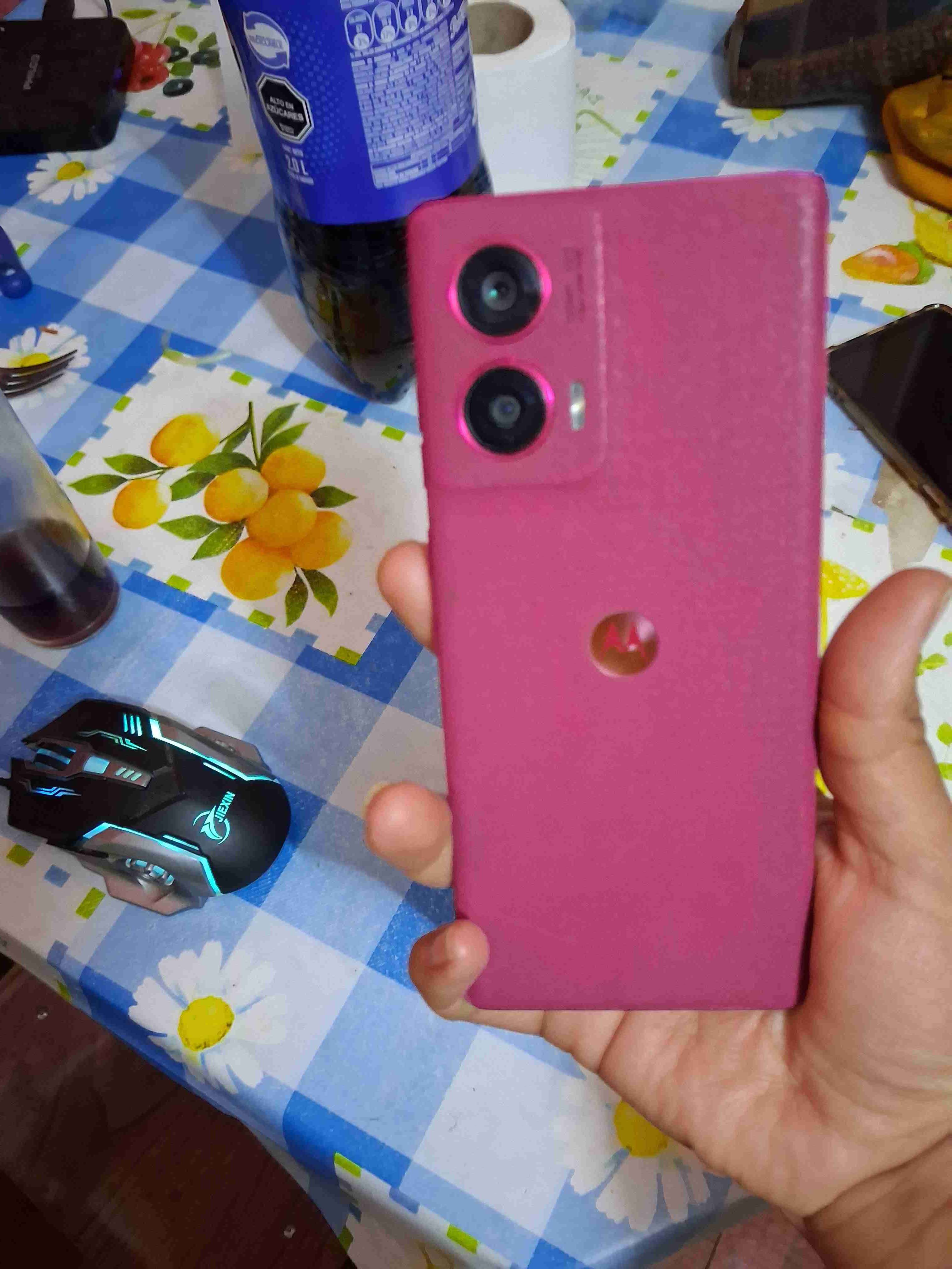 Smartphone Motorola pantalla grande - miniatura 6