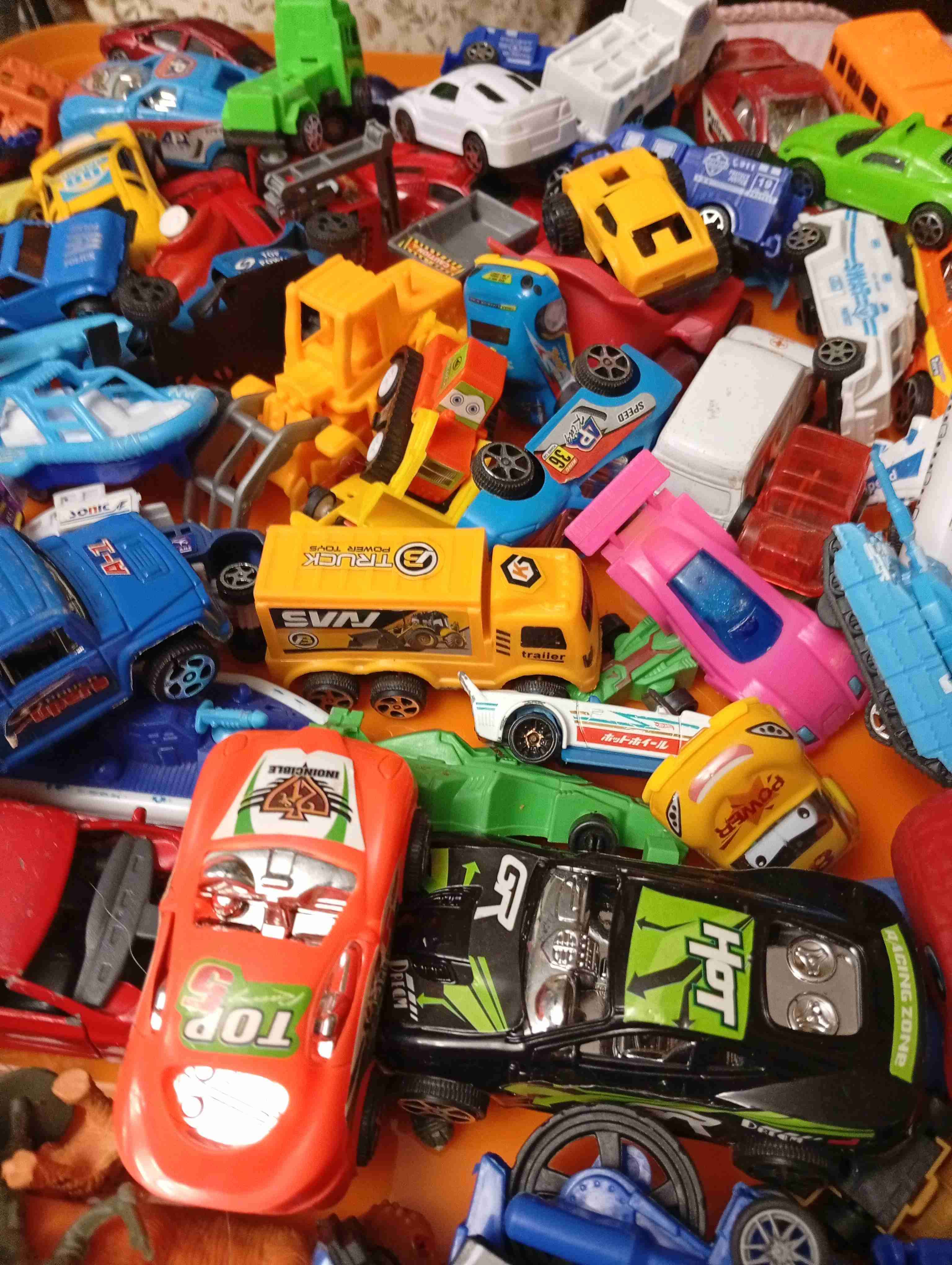 Lote de autitos pequeños. Gran variedad . - miniatura 3