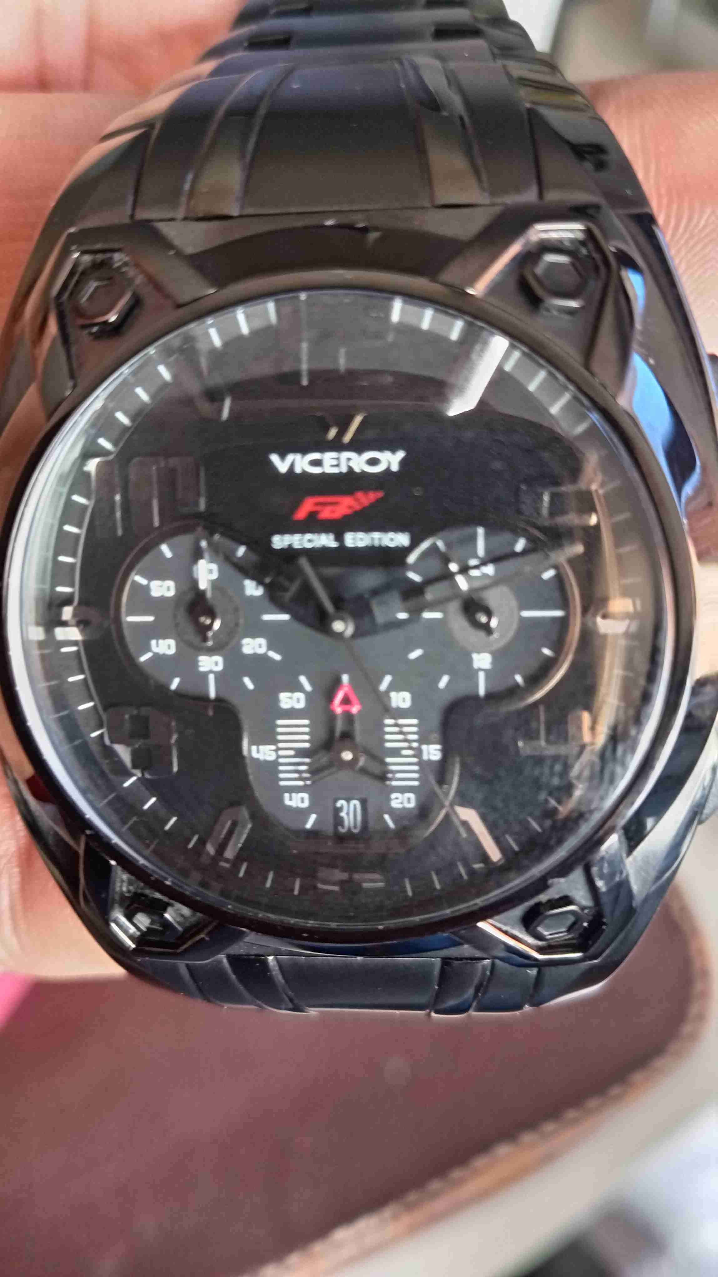 Reloj Viceroy negro edición especial F1 - miniatura 1