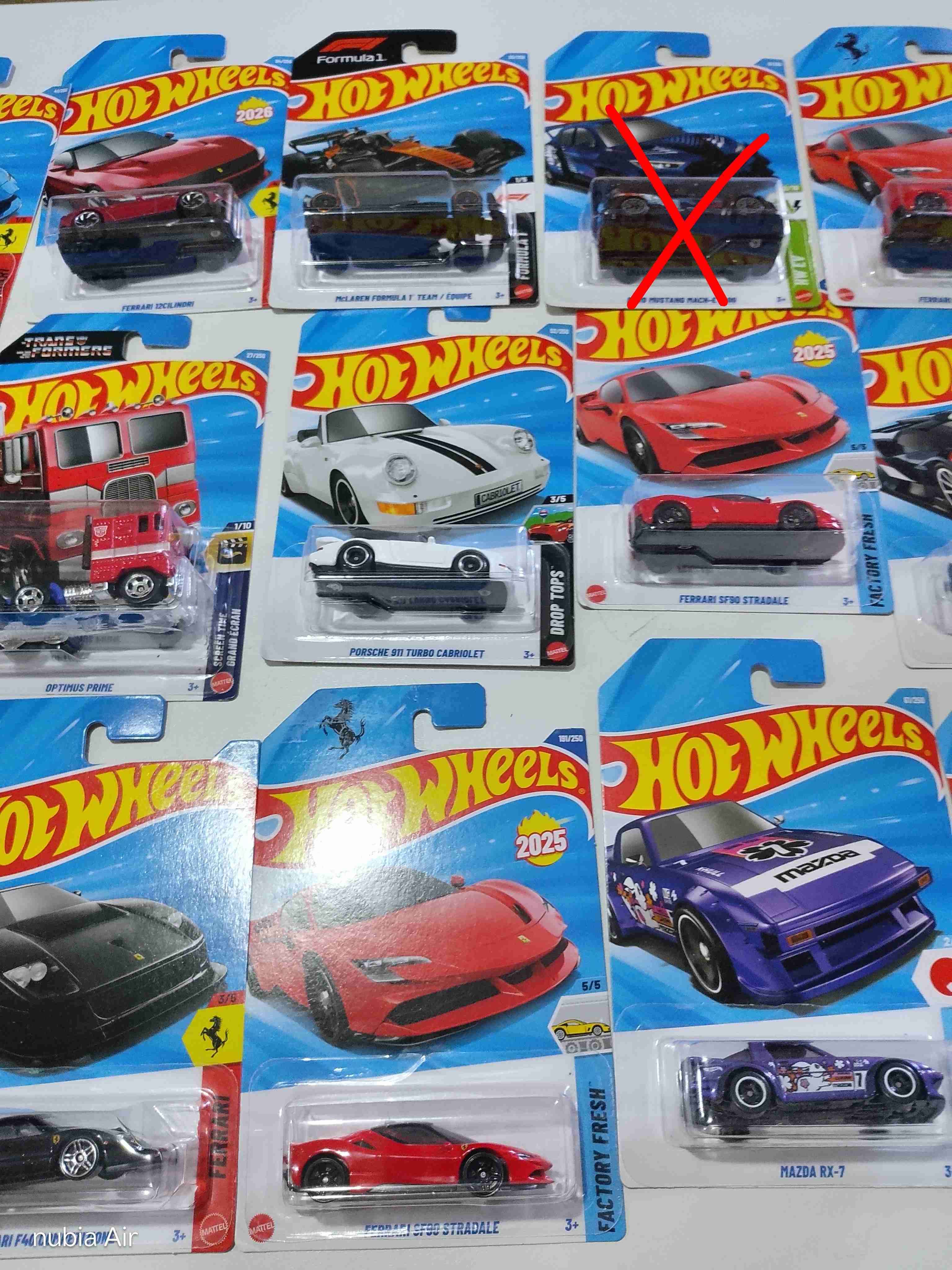 Autos Hot Wheels en caja - miniatura 5
