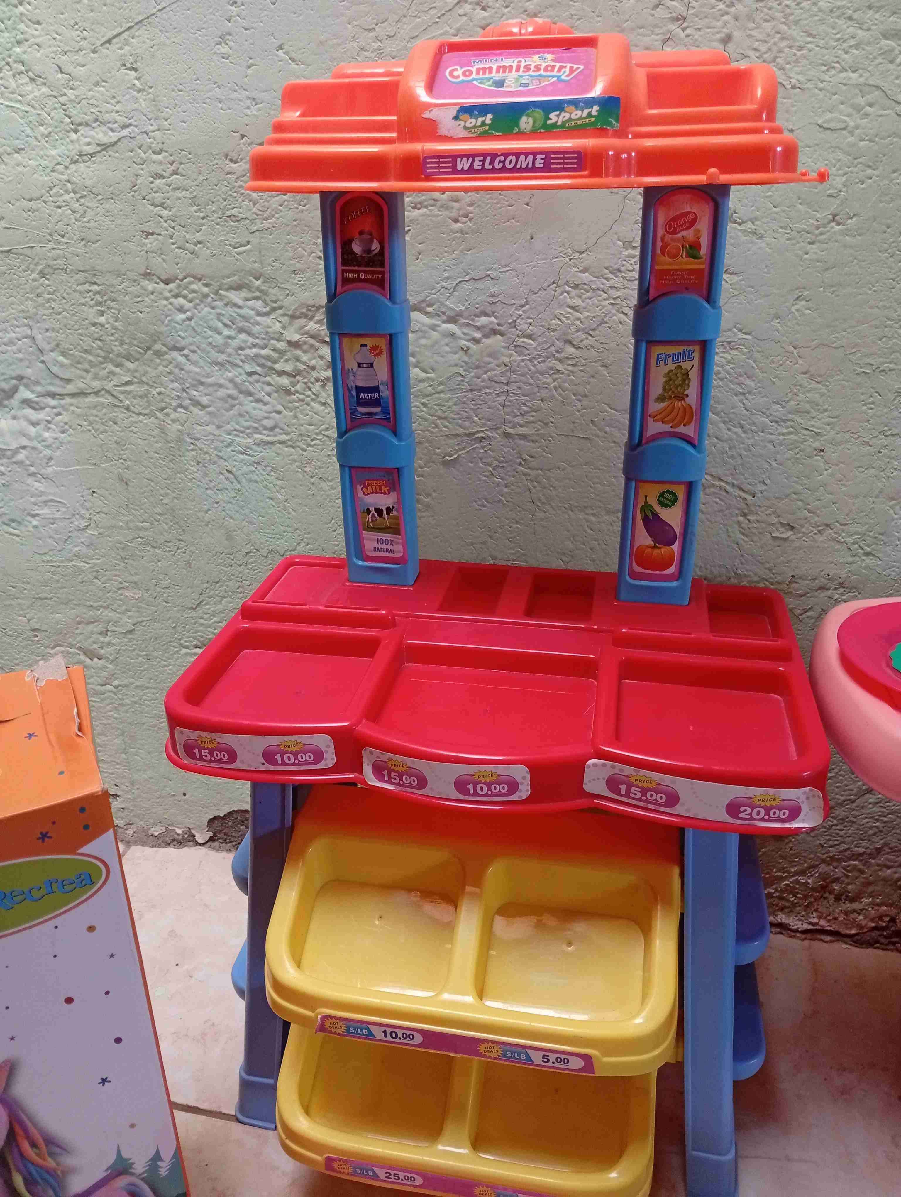 Cocina de juguete multicolor - miniatura 2