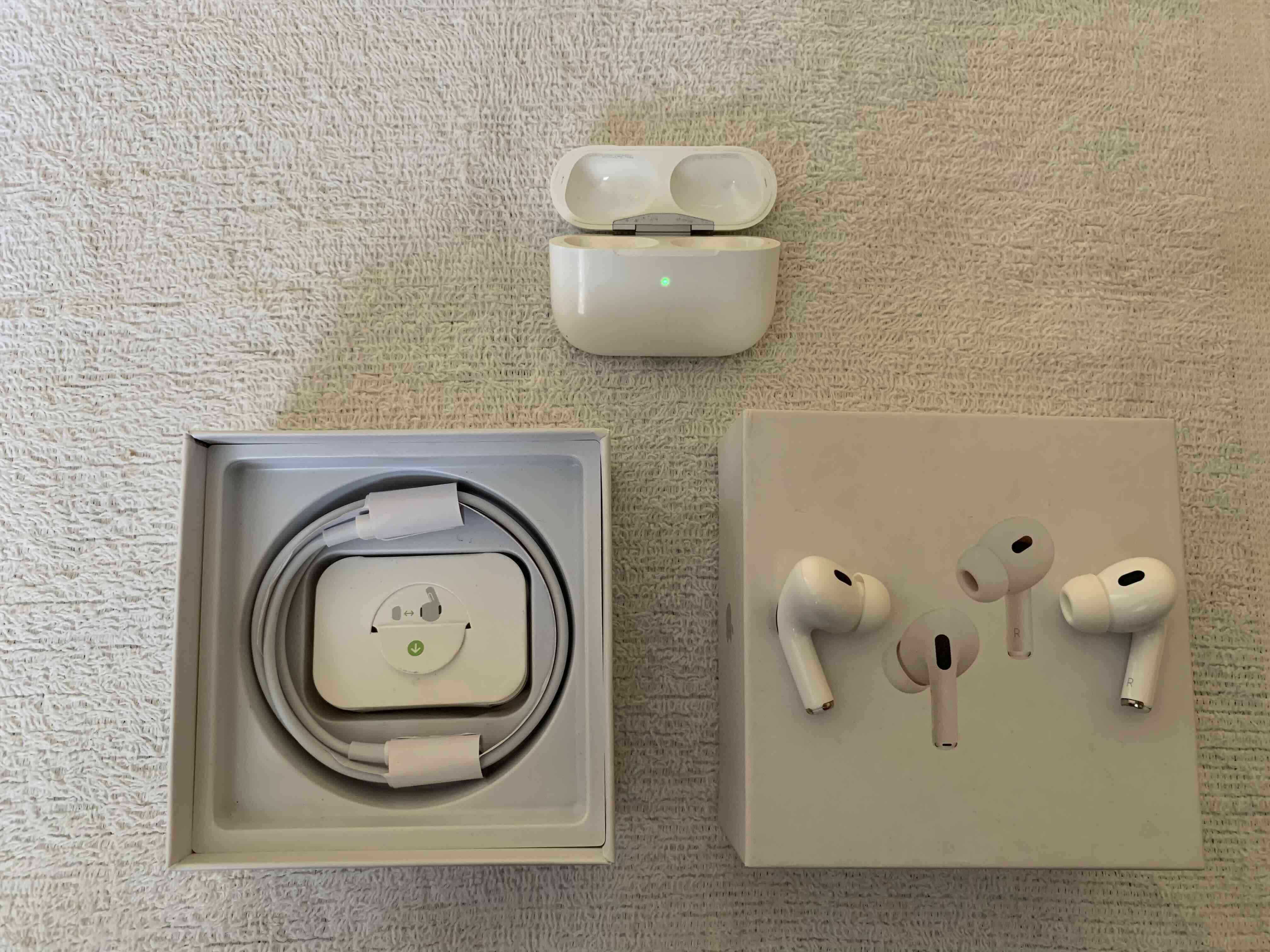 AirPods Pro 2da Generación - miniatura 2