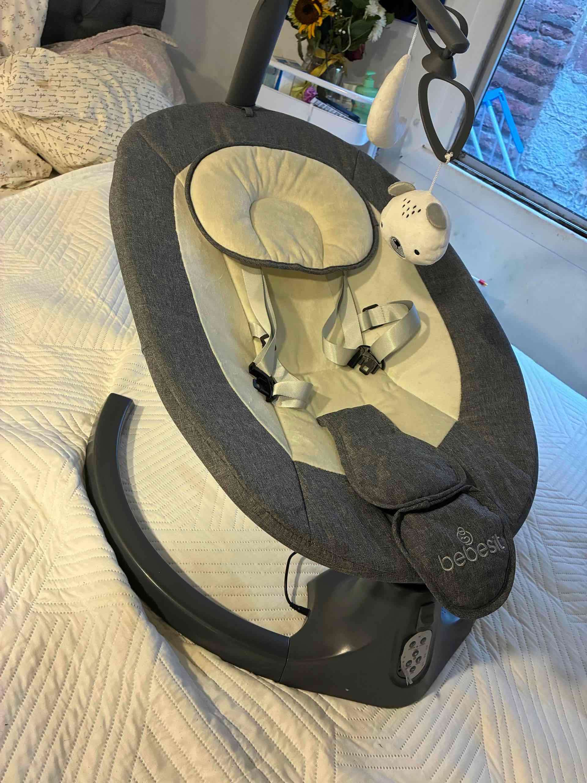 Silla mecedora para bebé gris - miniatura 4