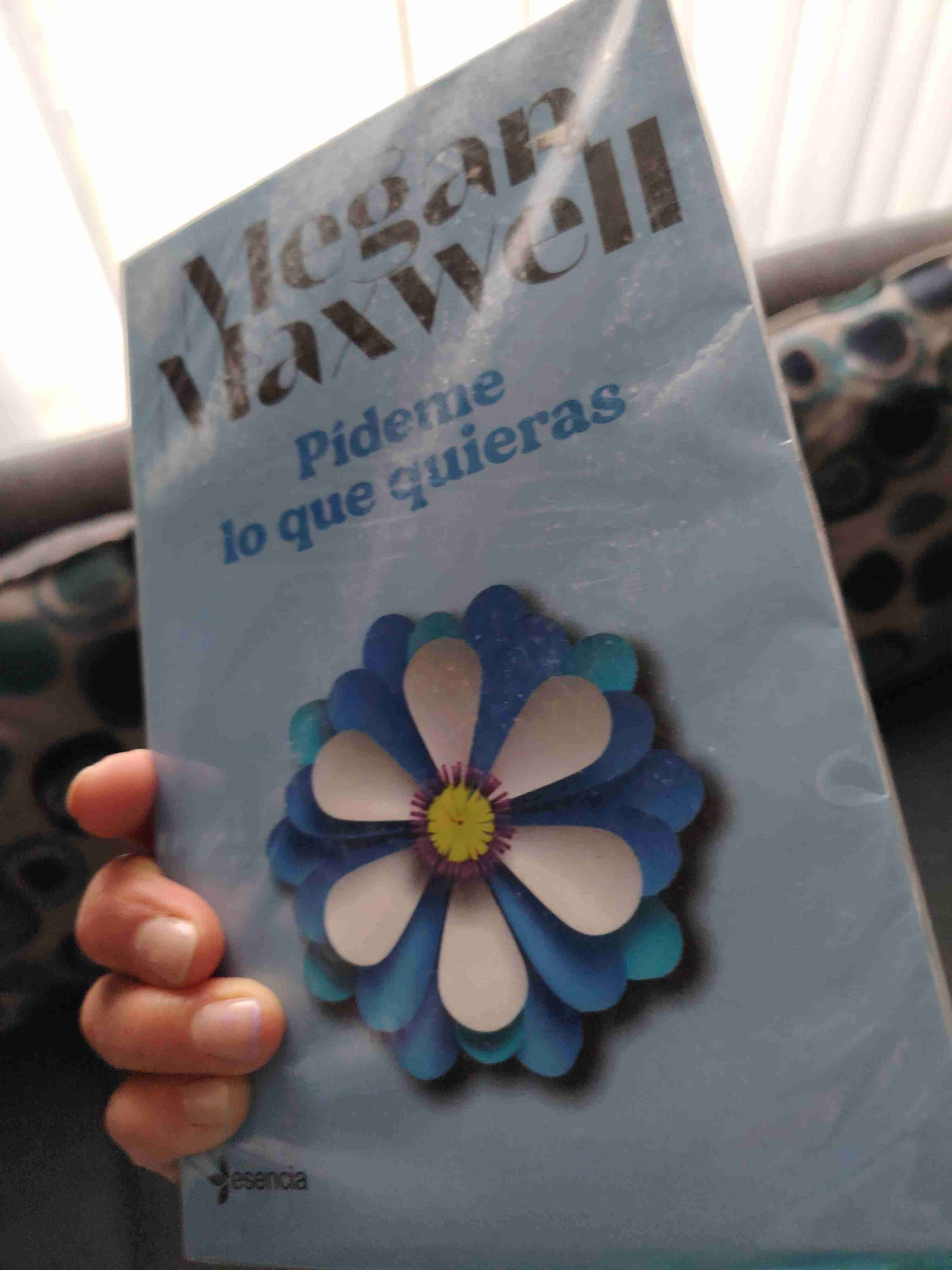 Libro 'Pideme lo que quieras' - miniatura 2