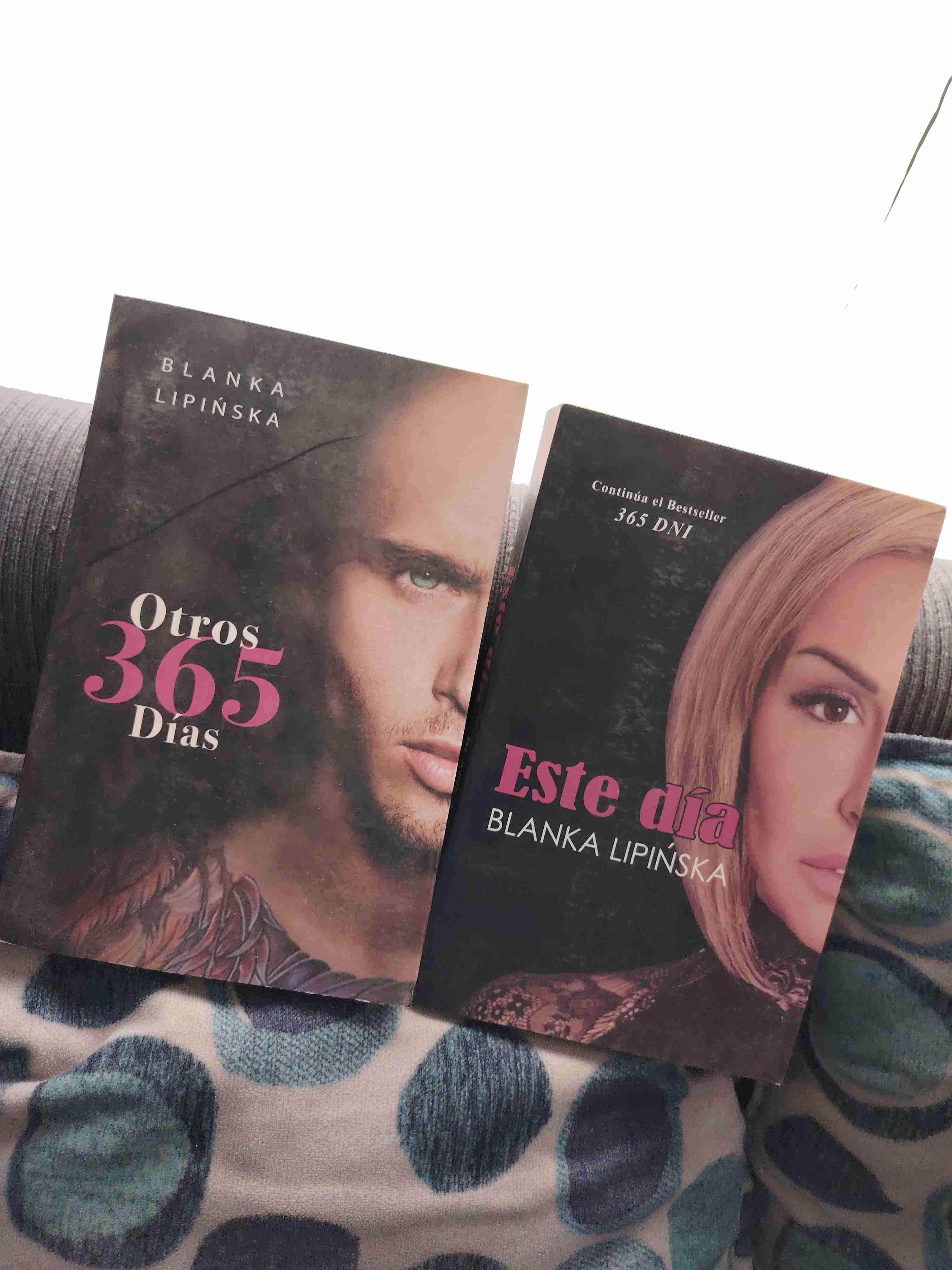 Set de libros 'Otros 365 Días' y 'Este Día'