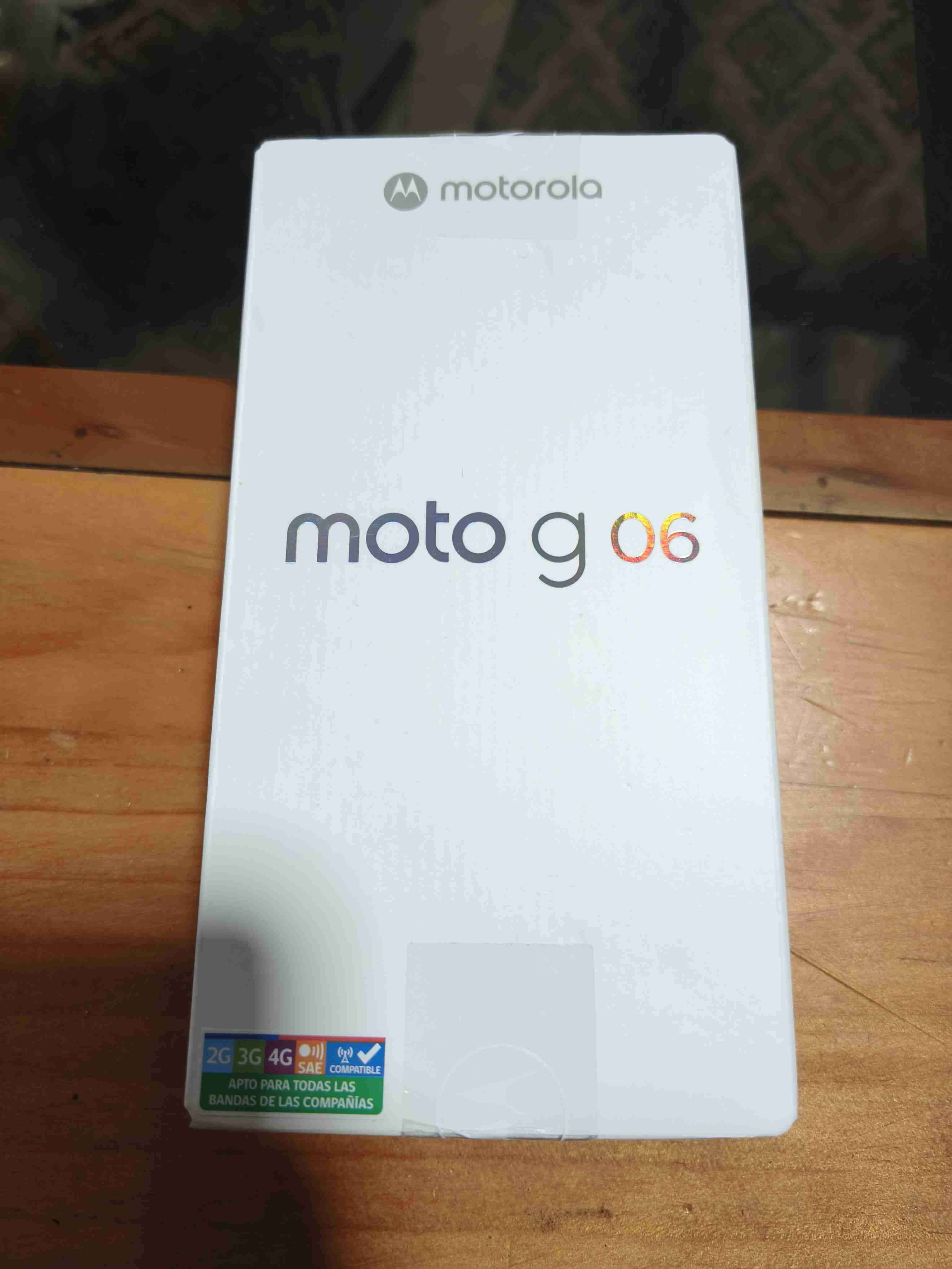 Smartphone Moto G06 nuevo - miniatura 5