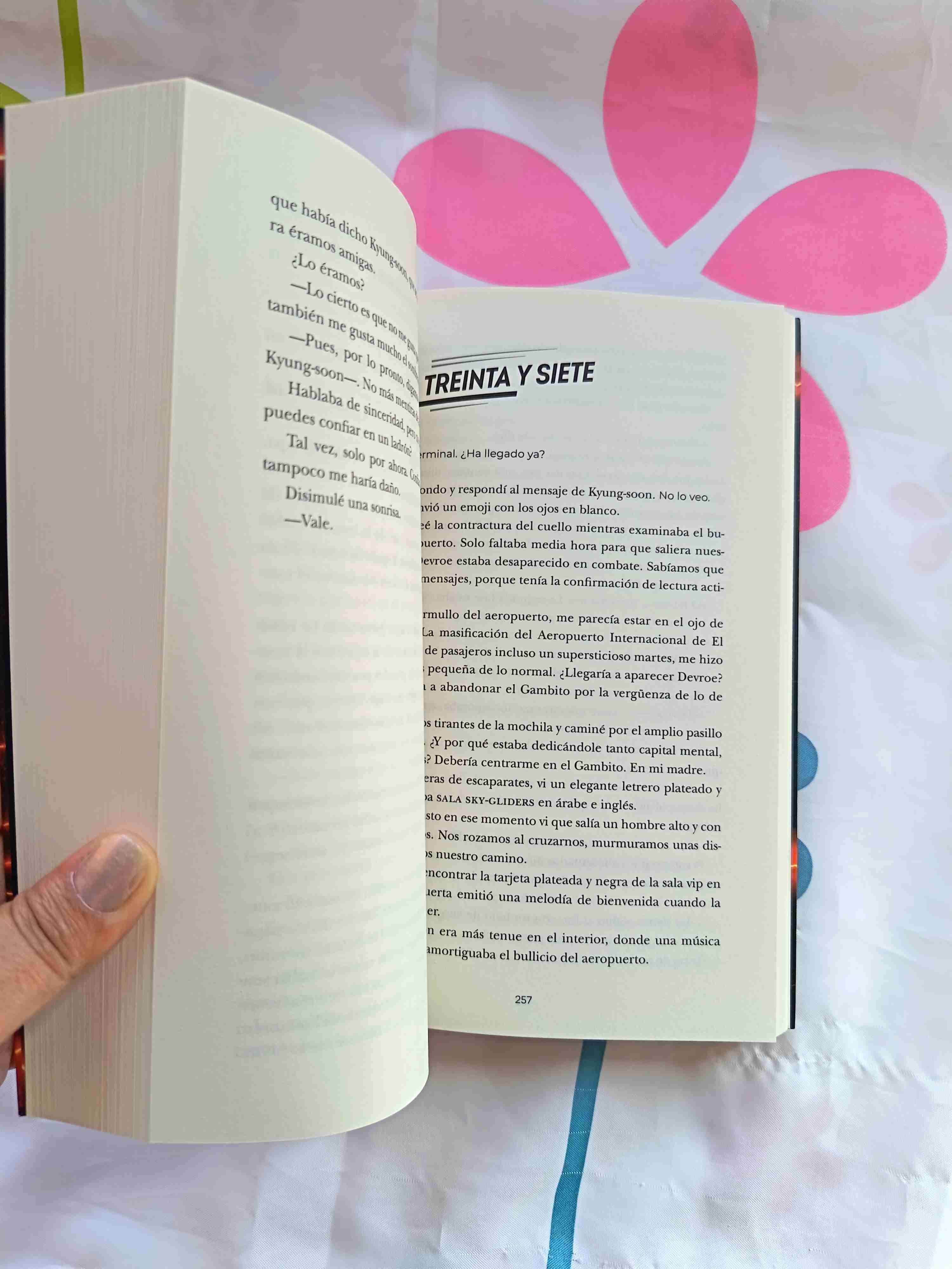 Libro Juego de ladrones - miniatura 4