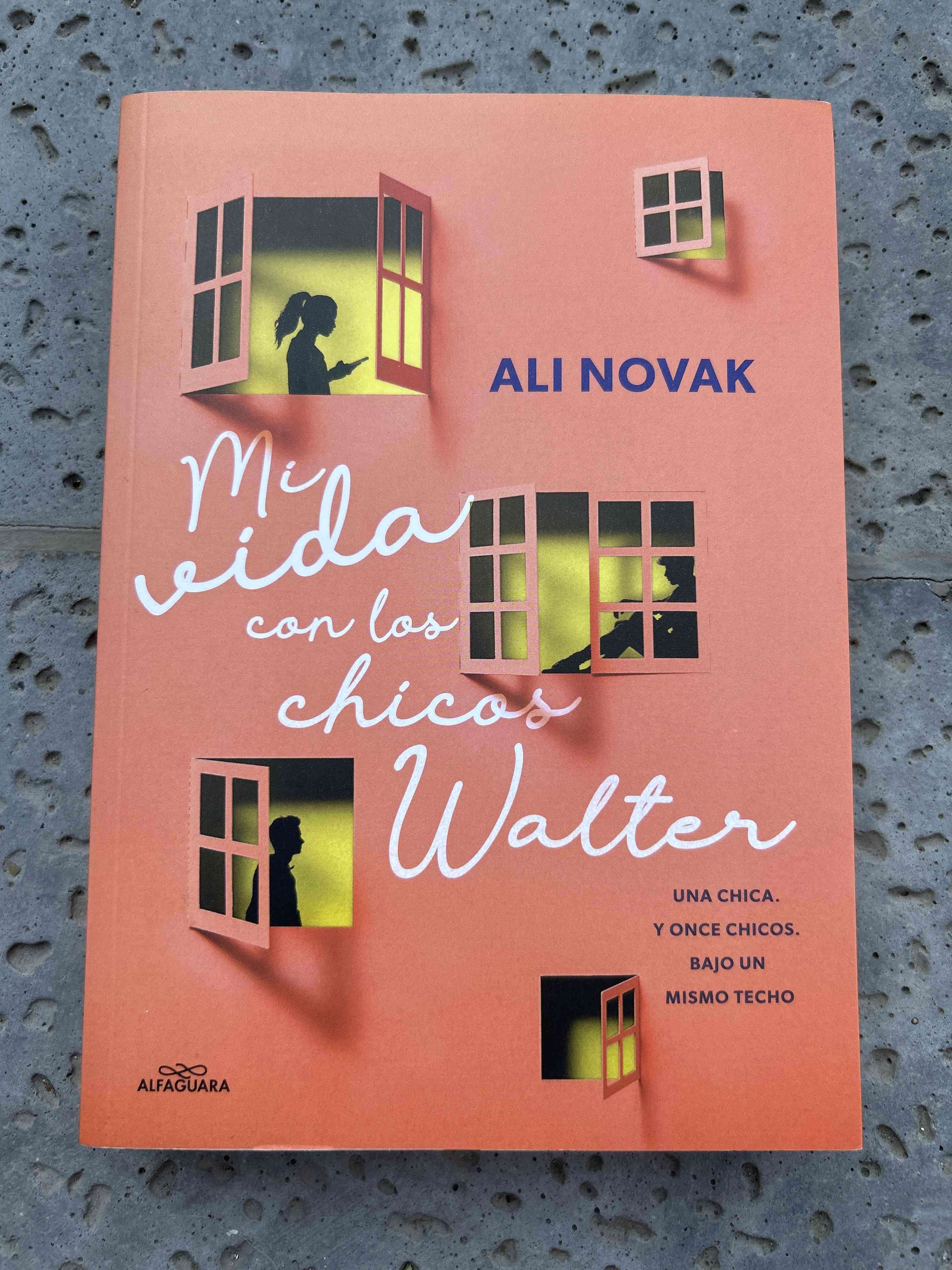 Libro 'Mi vida con los chicos Walter' - miniatura 1