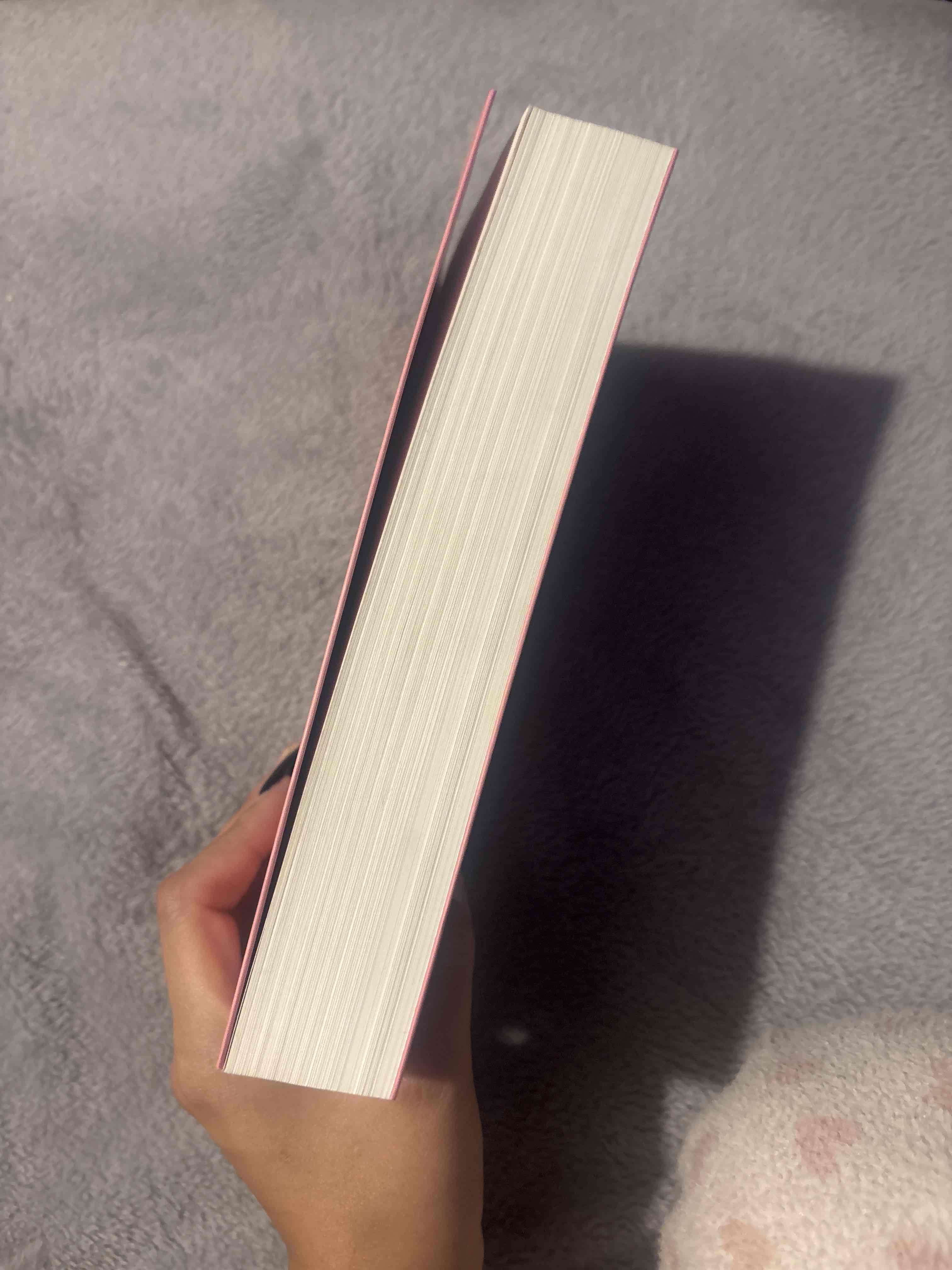 Libro Rojo, Blanco y Sangre Azul - miniatura 2