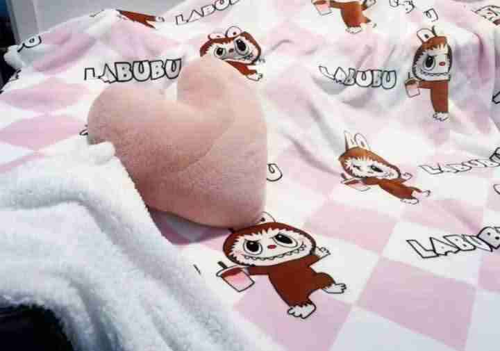 Mantas de 1 plaza 1/2 labubu - miniatura 2