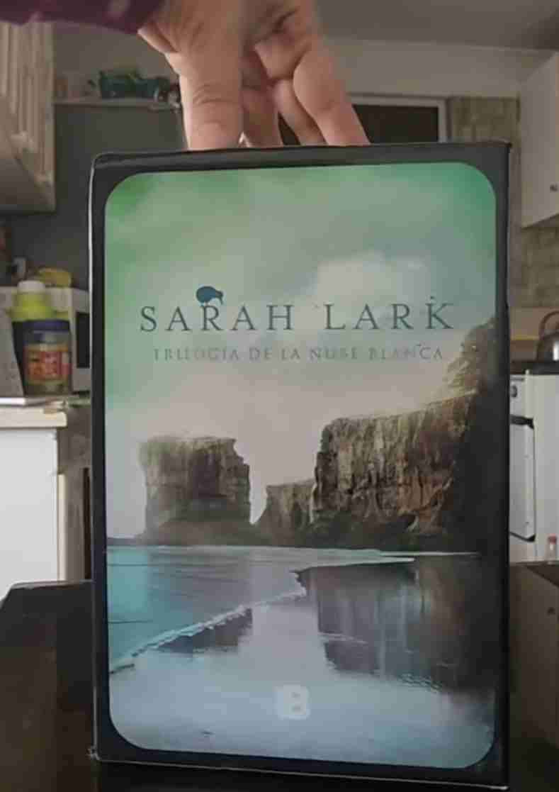 Trilogía de la Nube Blanca en caja - miniatura 4