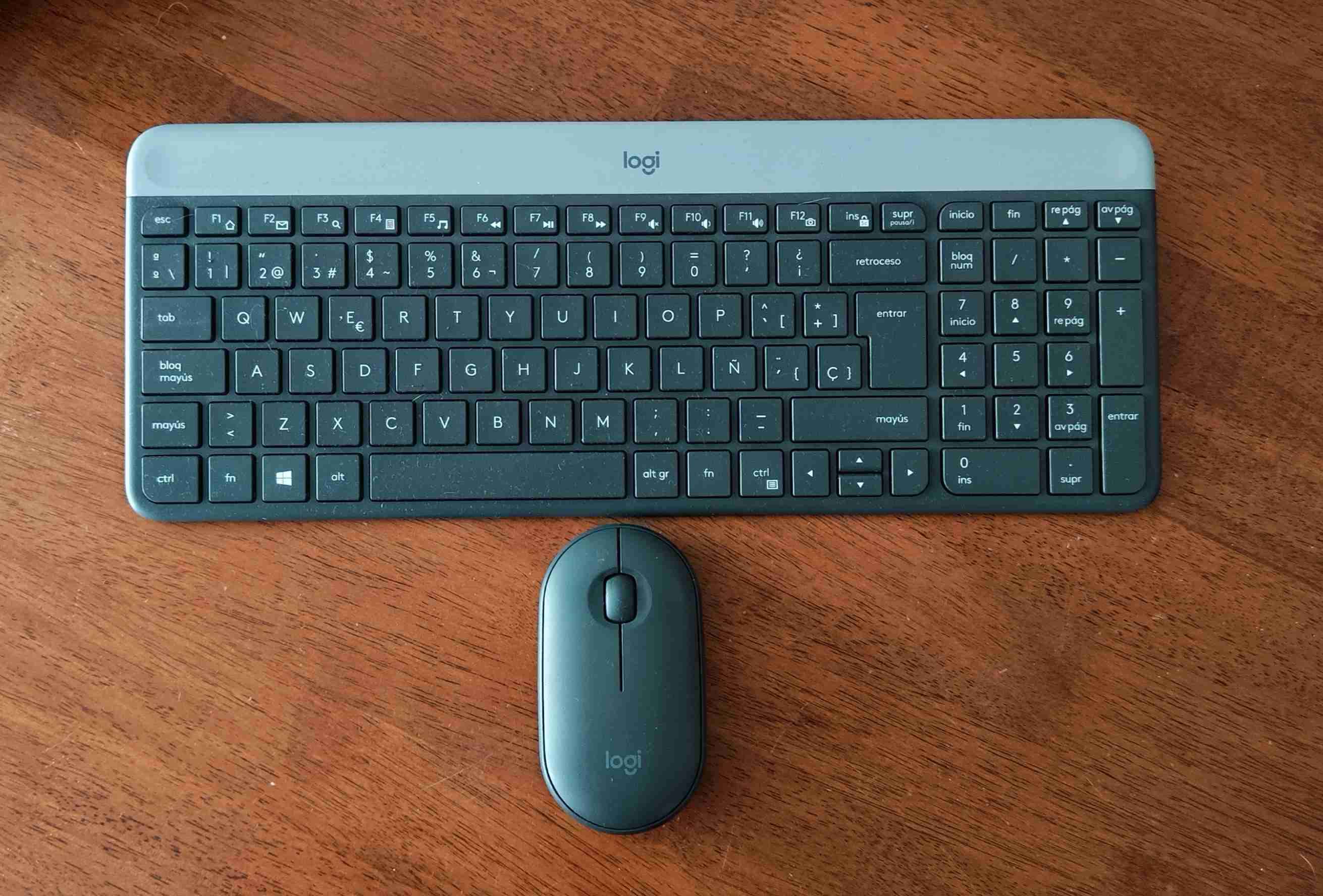 Teclado y mouse inalámbricos Logitech - miniatura 1