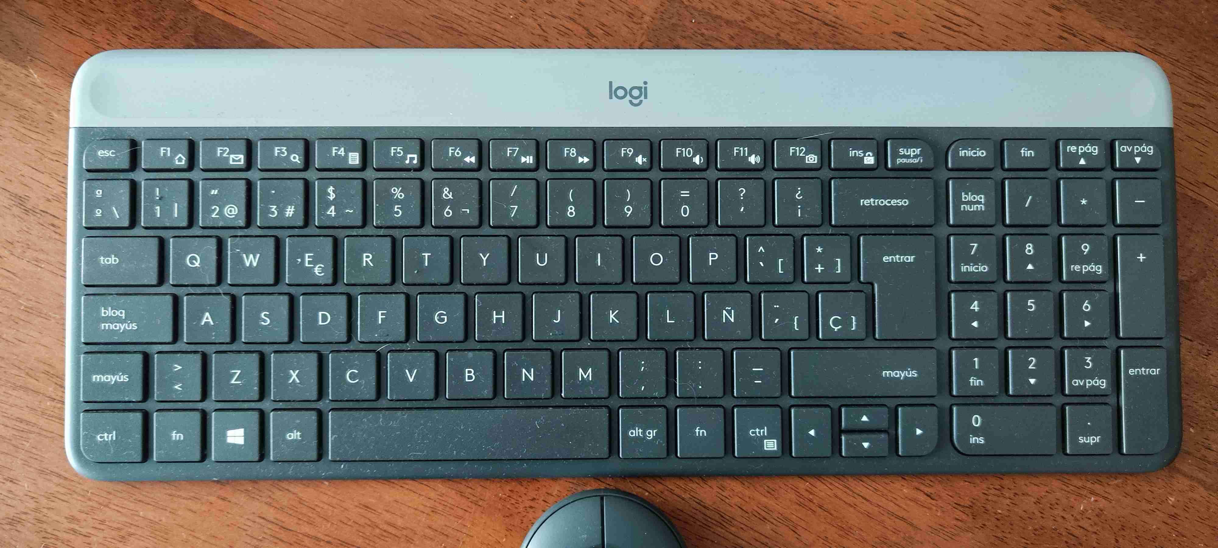 Teclado y mouse inalámbricos Logitech - miniatura 2