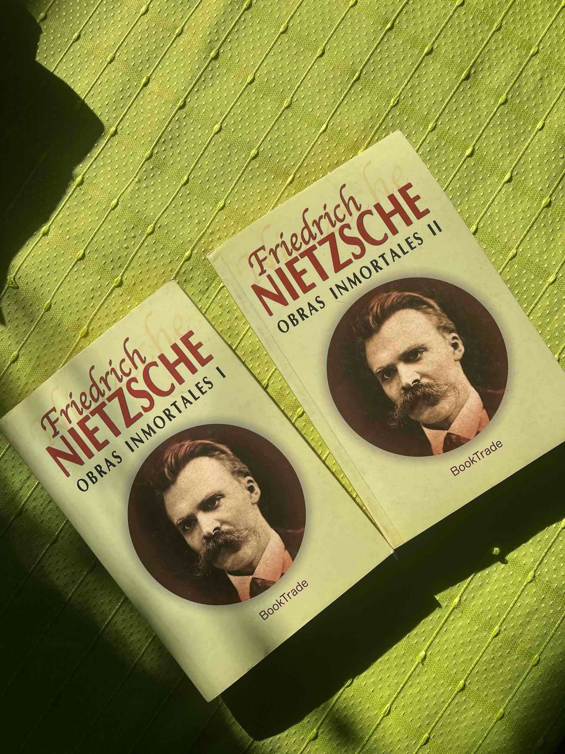 Set 2 libros Friedrich Nietzsche