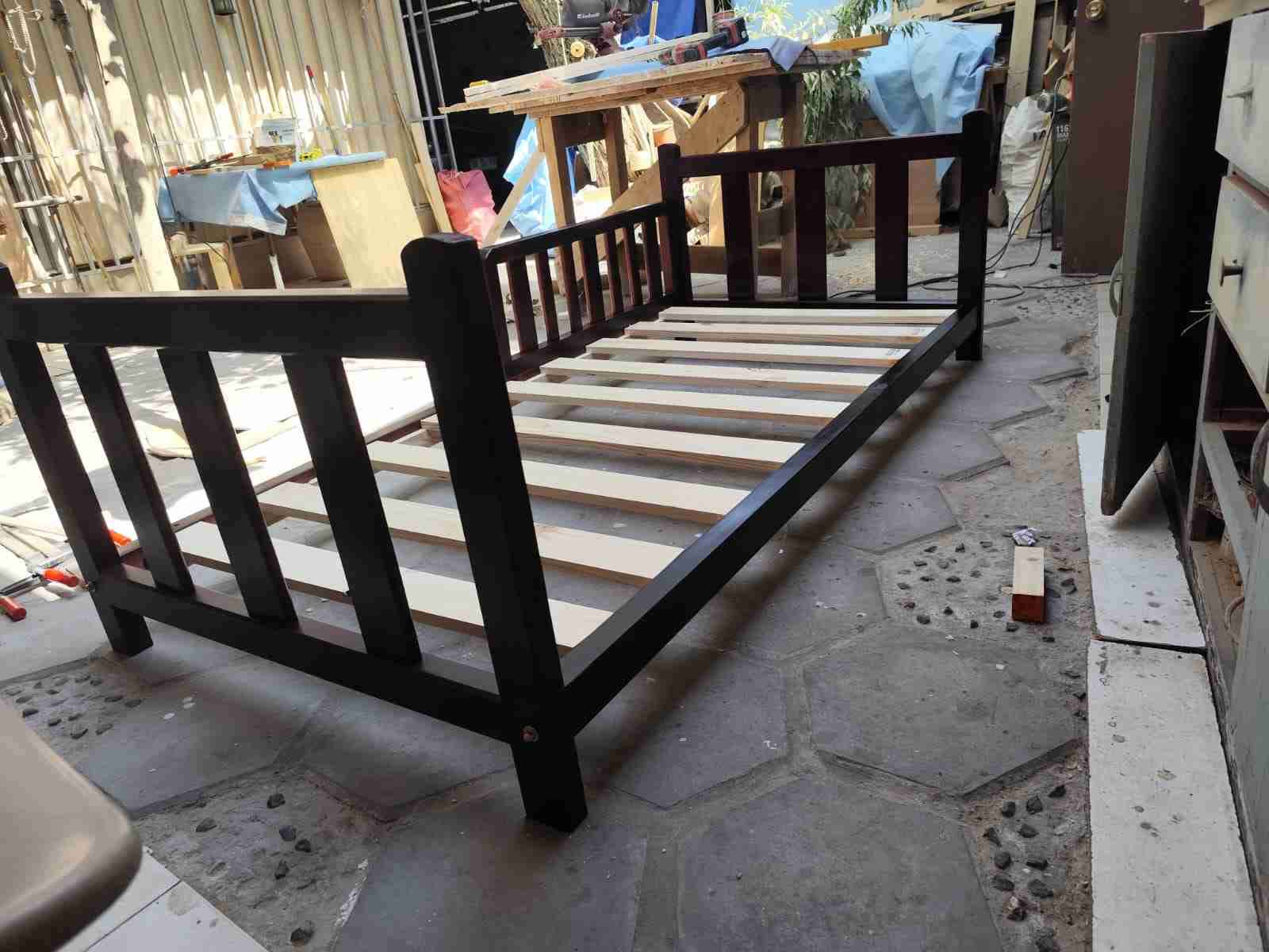 Cama infantil de madera - miniatura 2