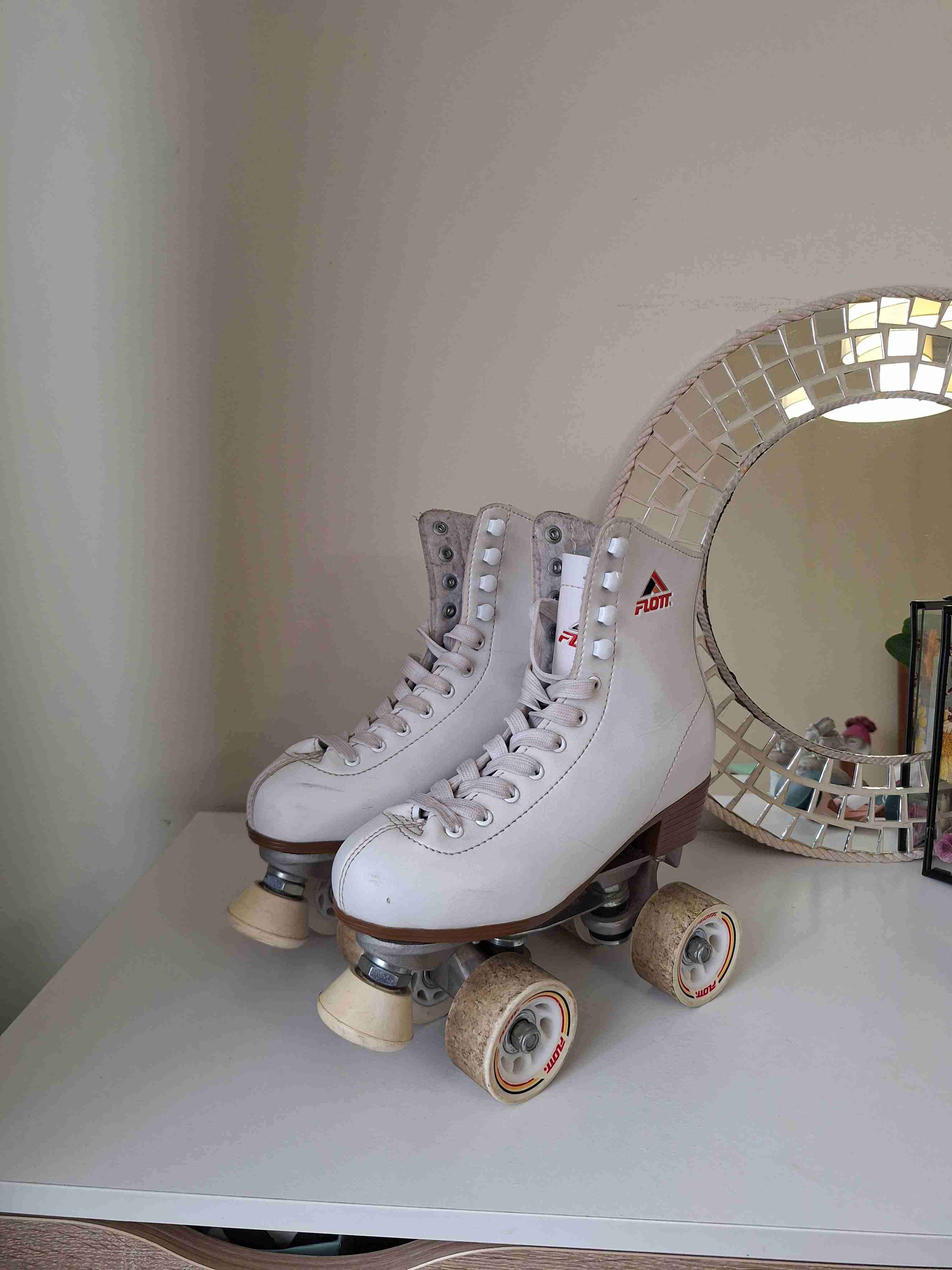 Patines artísticos blancos talla 37 - miniatura 2