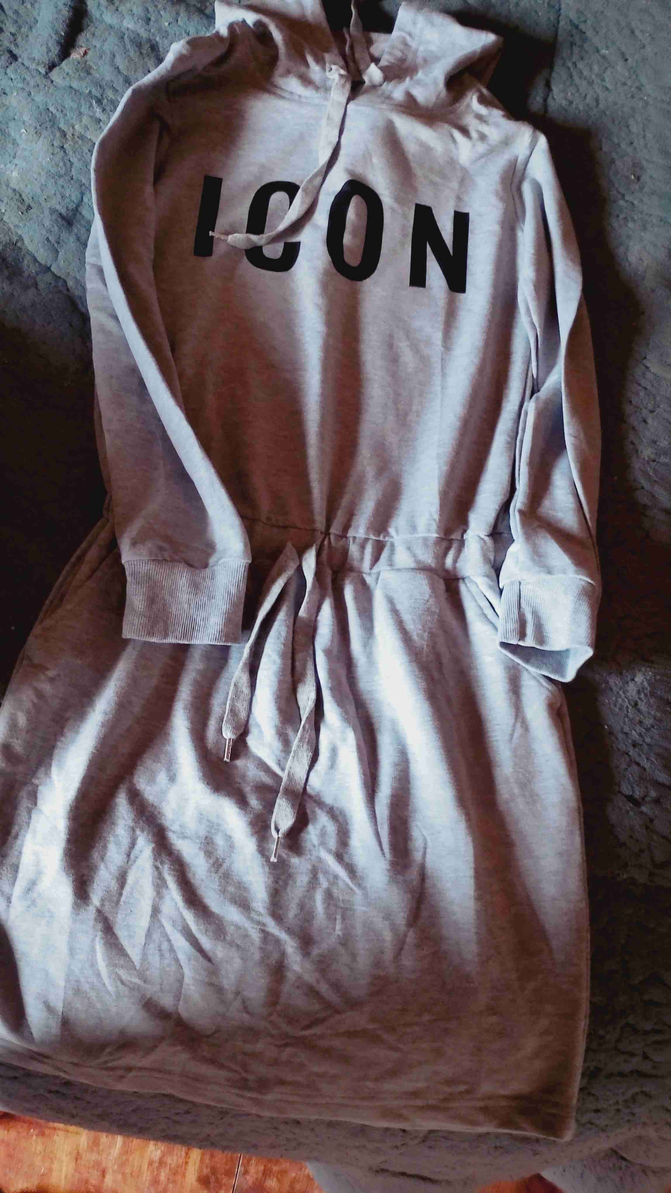 Vestido gris con capucha 'ICON' - miniatura 1