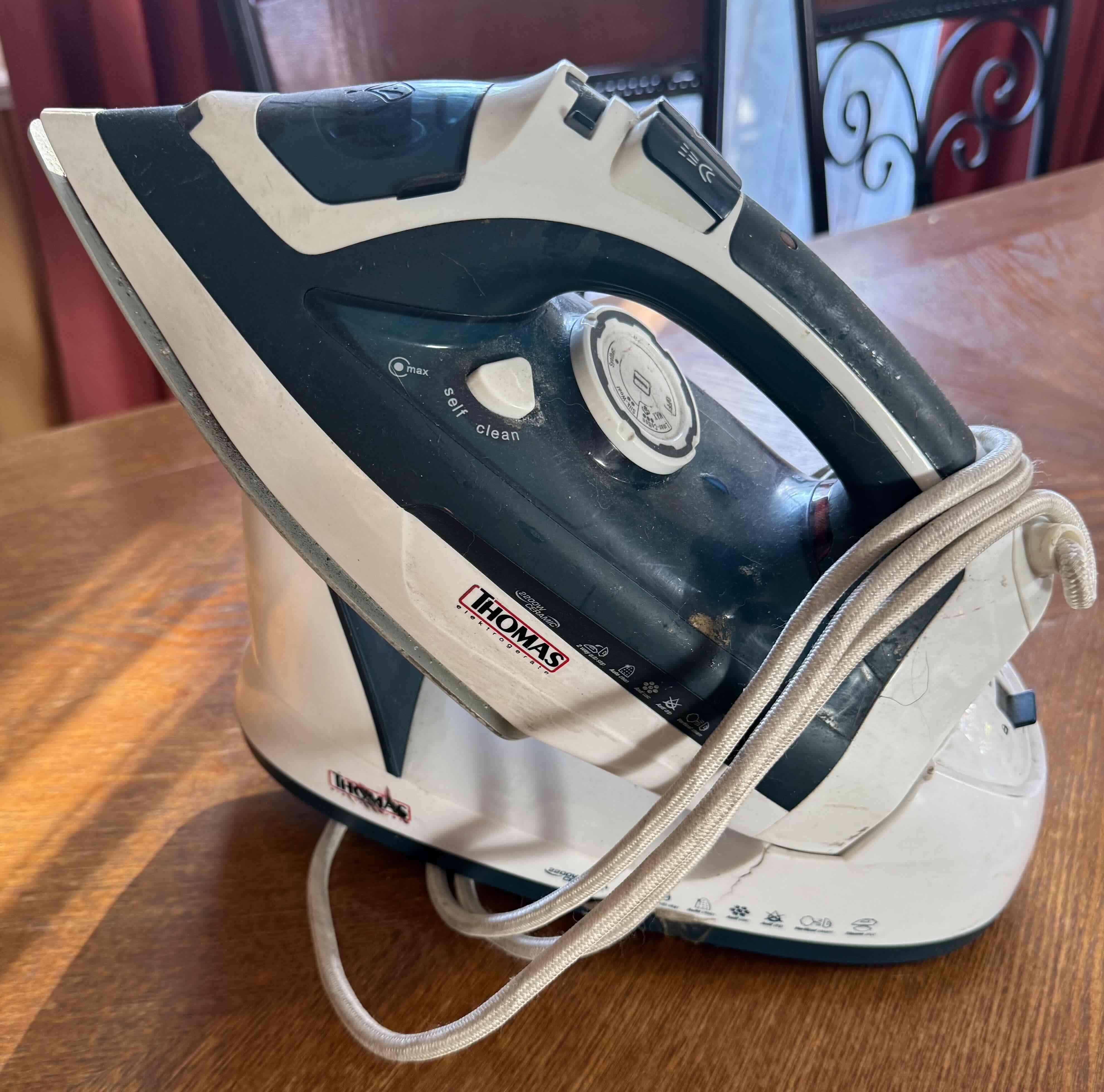 Plancha Thomas con base