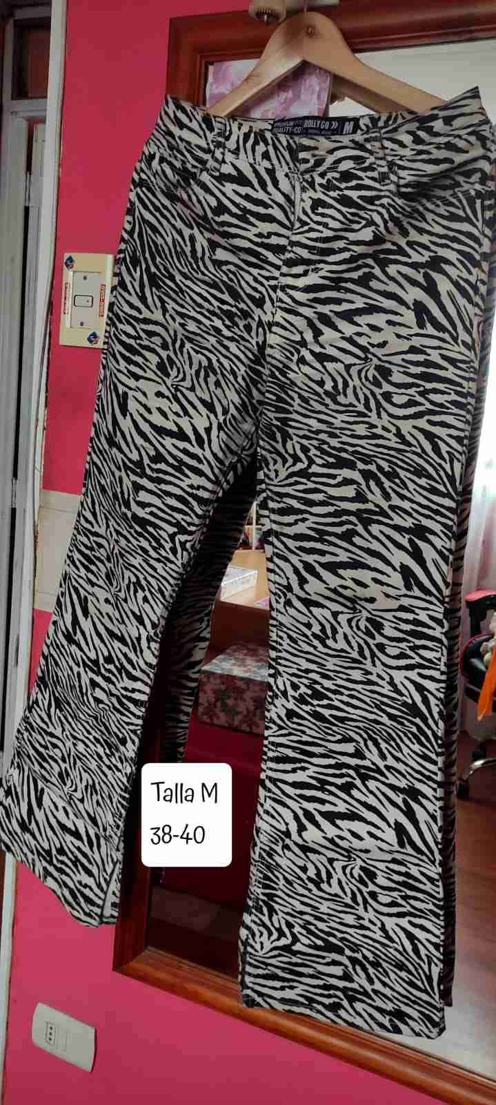 Jeans distintos tipos y tallas - miniatura 4