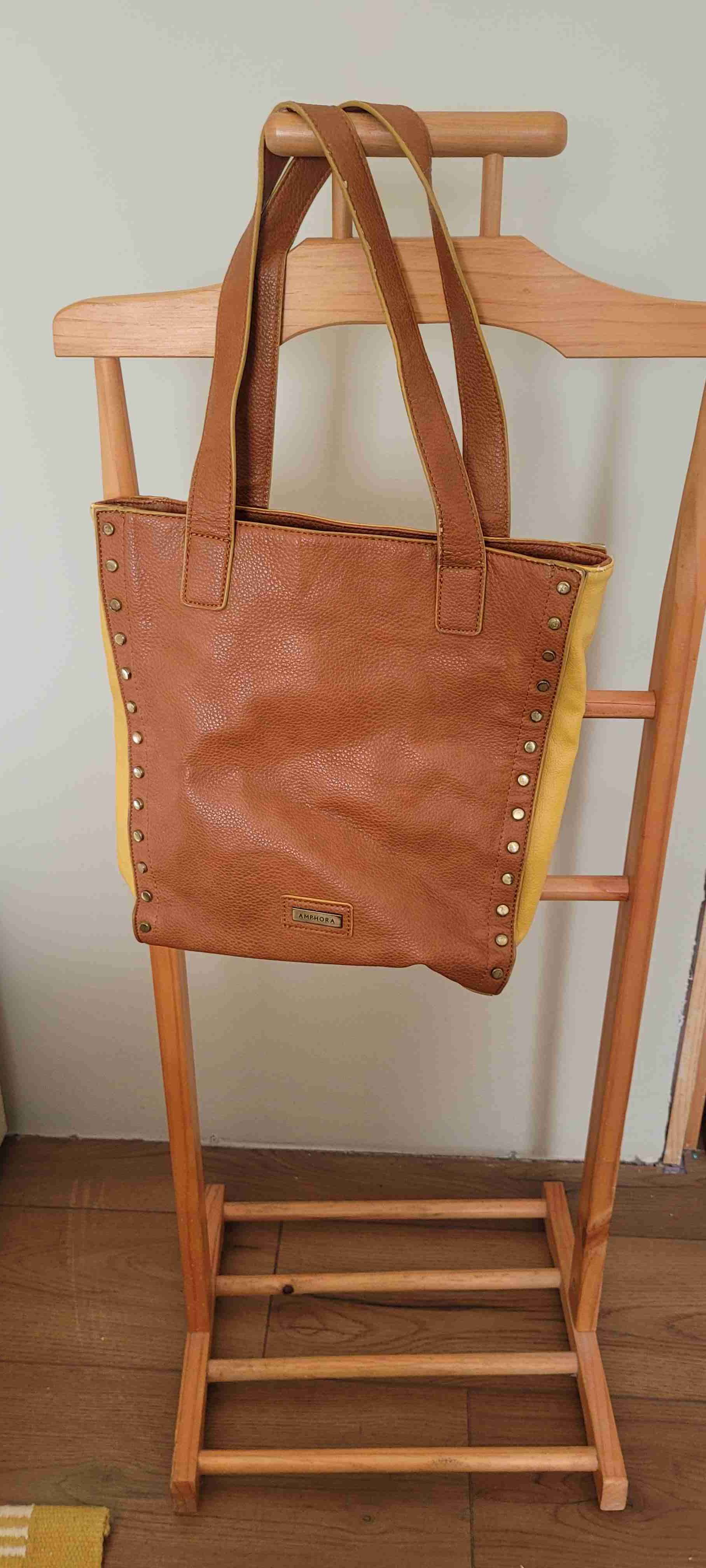 Cartera marrón con tachas - miniatura 1