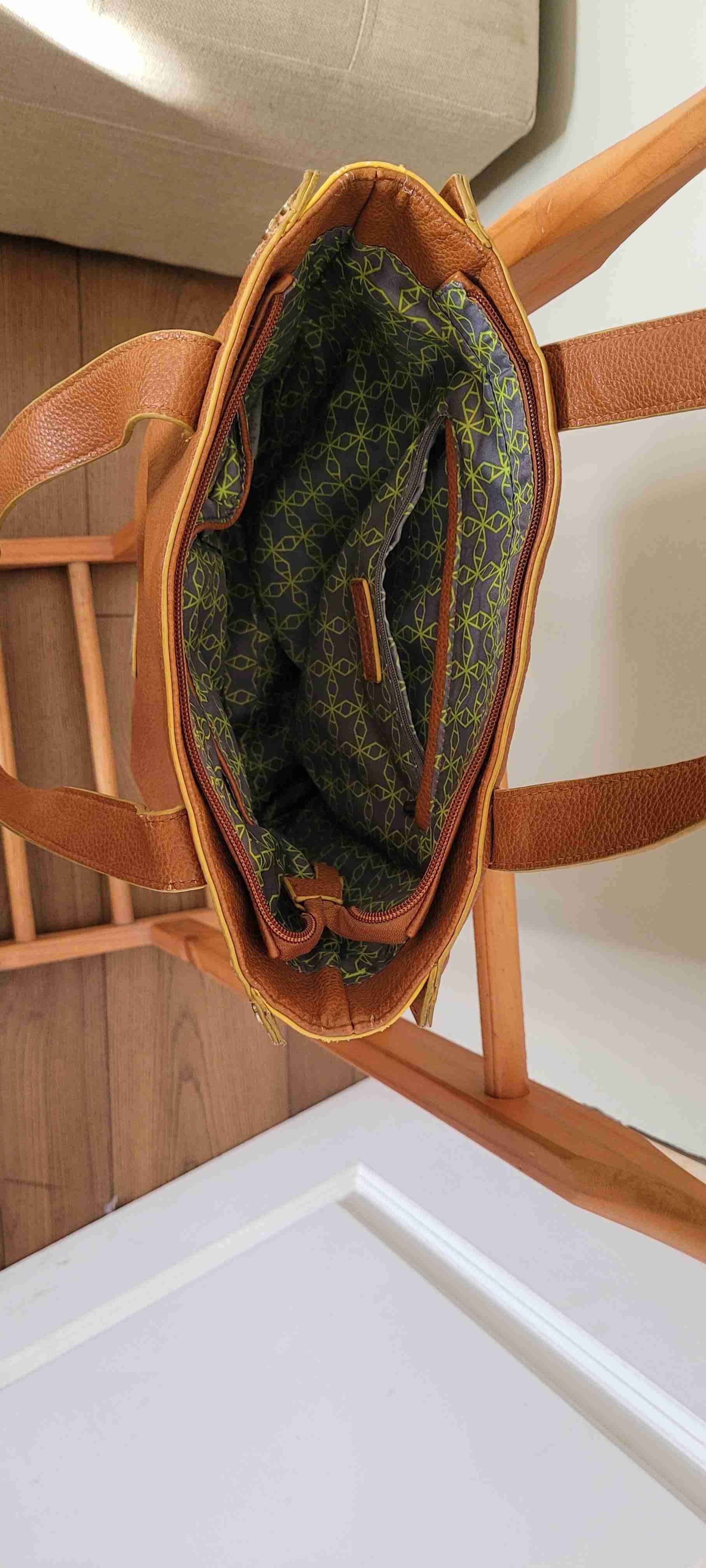 Cartera marrón con tachas - miniatura 2