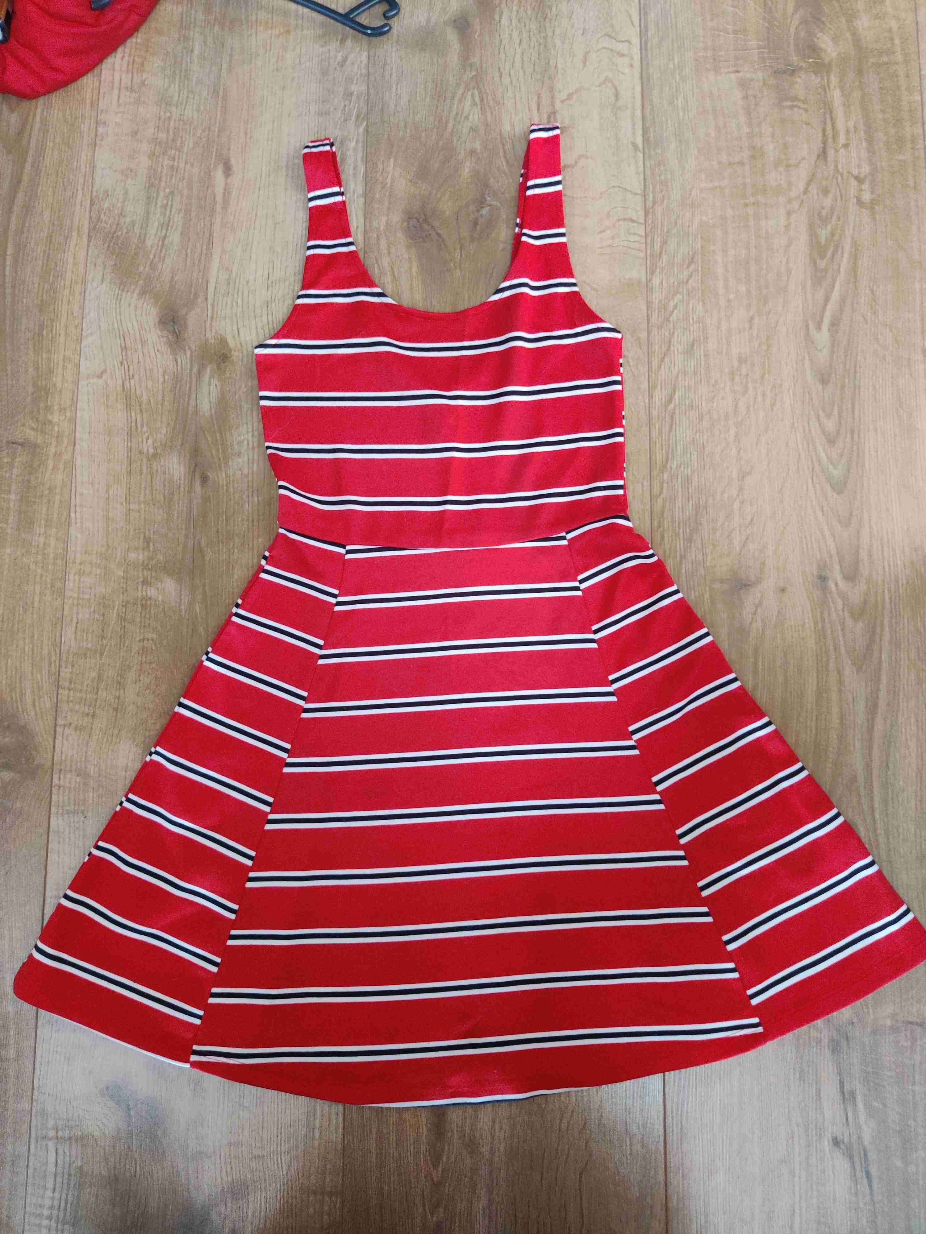 Vestido H&M rojo a rayas