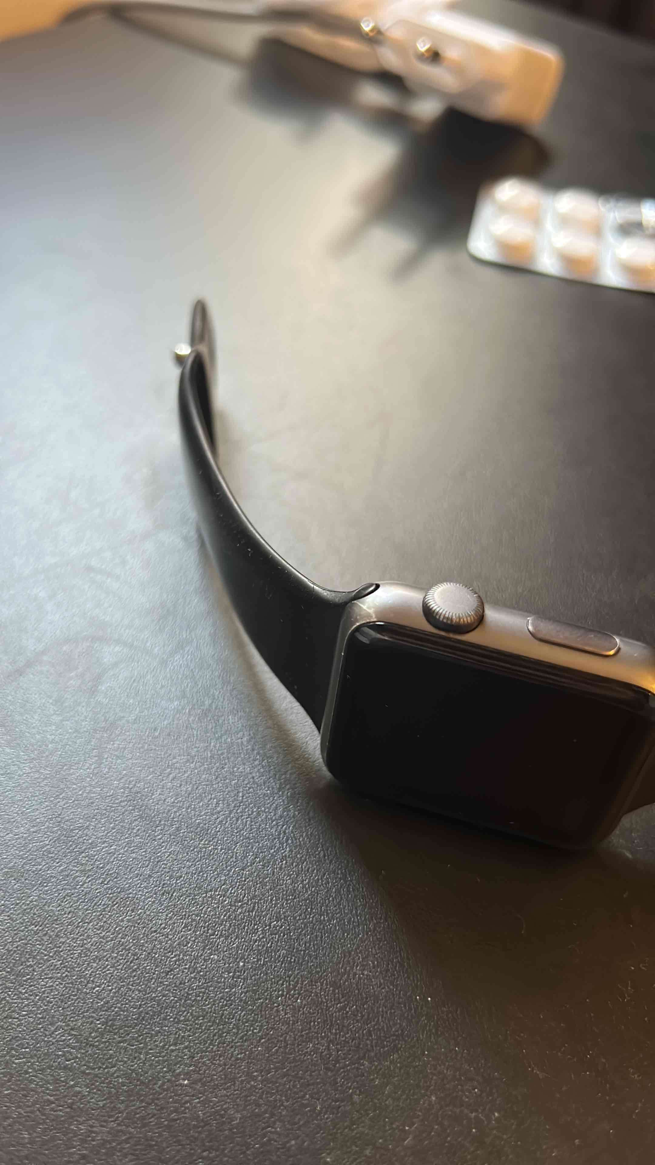 Reloj apple watch negro series 1 - miniatura 4