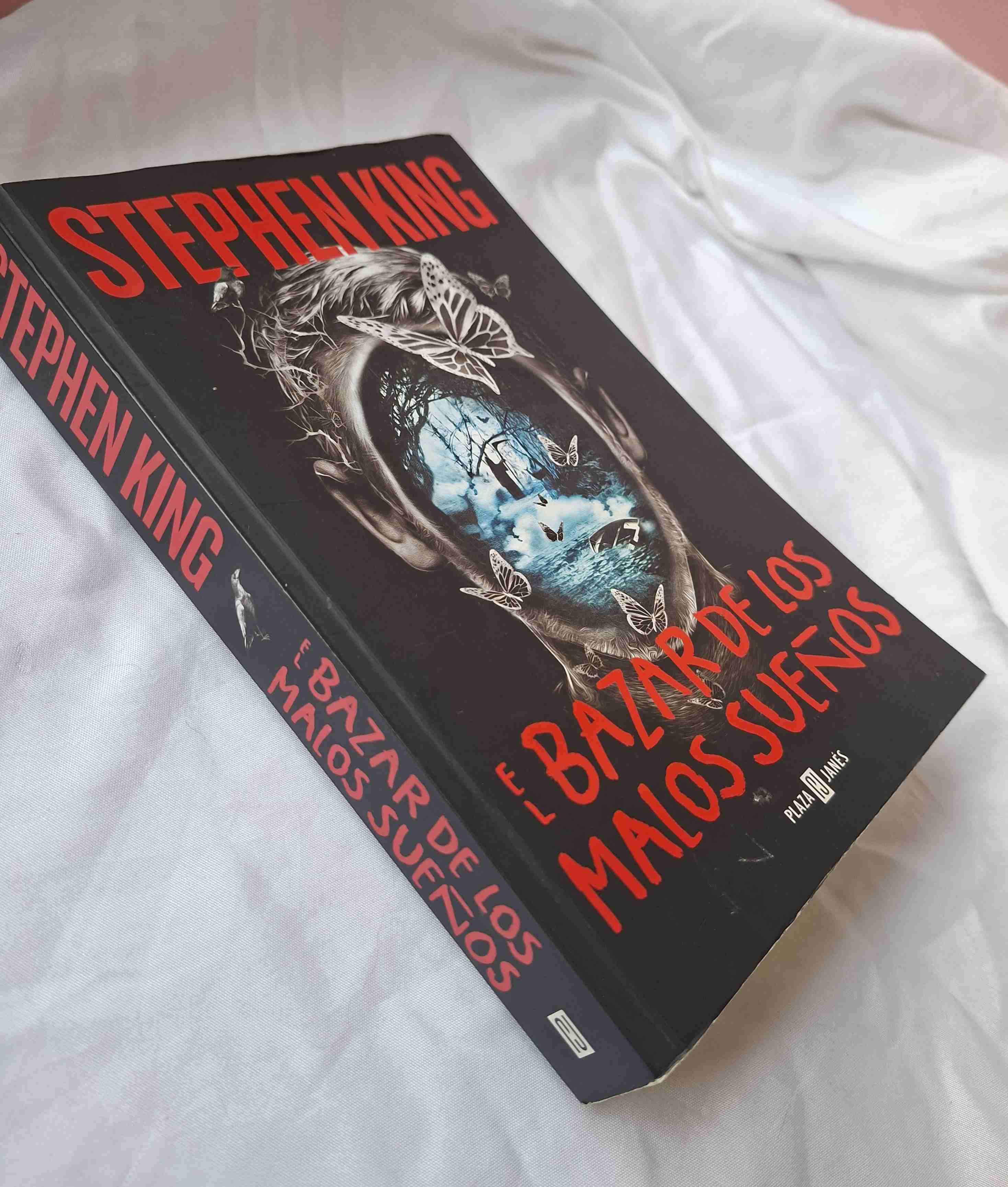 Libro 'El Bazar de los Malos Sueños' - miniatura 3