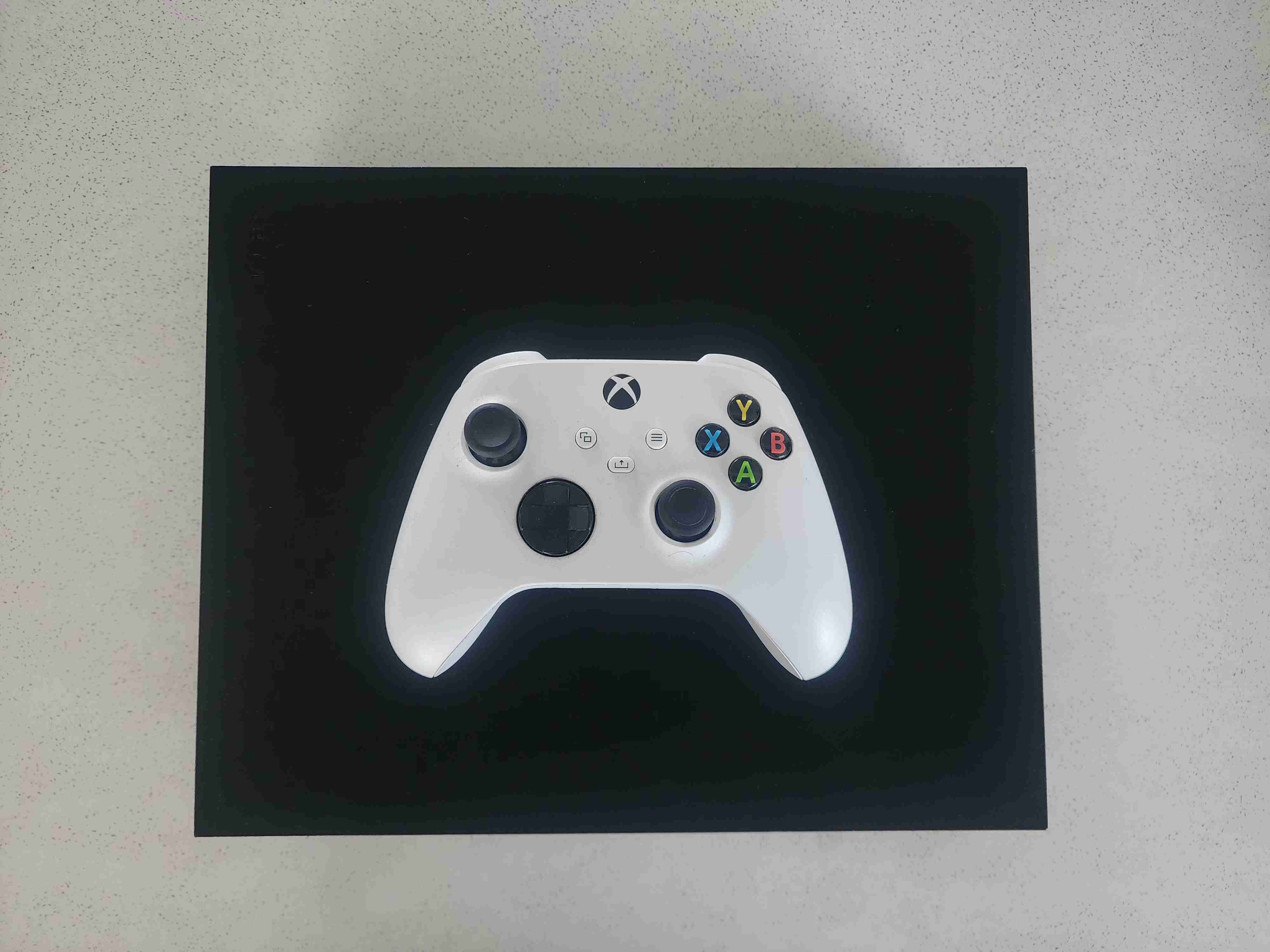 Consola Xbox con control blanco - miniatura 2